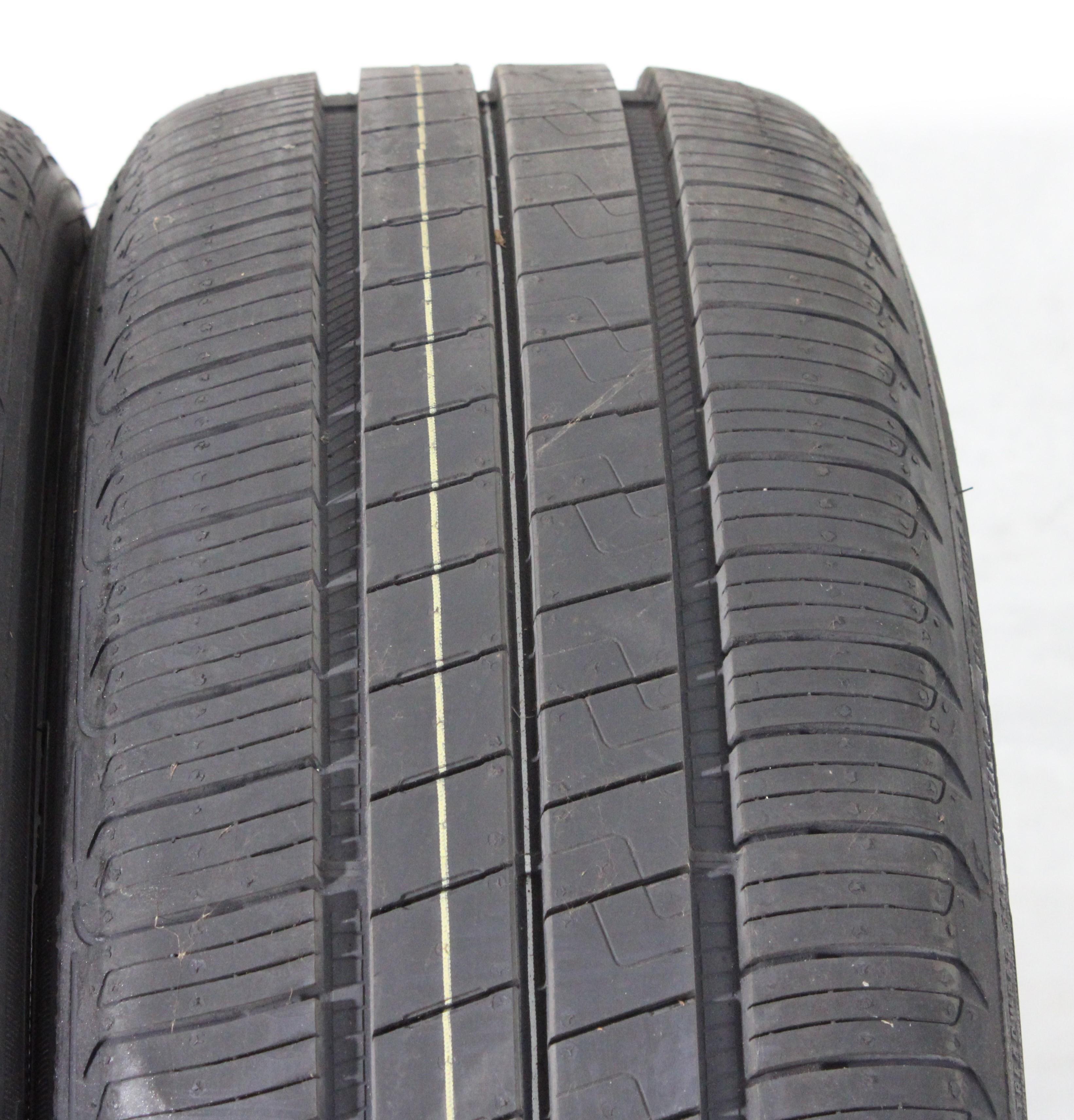 2 neumáticos de verano Goodyear Efficient Grip Performance 2024 XL, 195/55R20 95H, NUEVOS