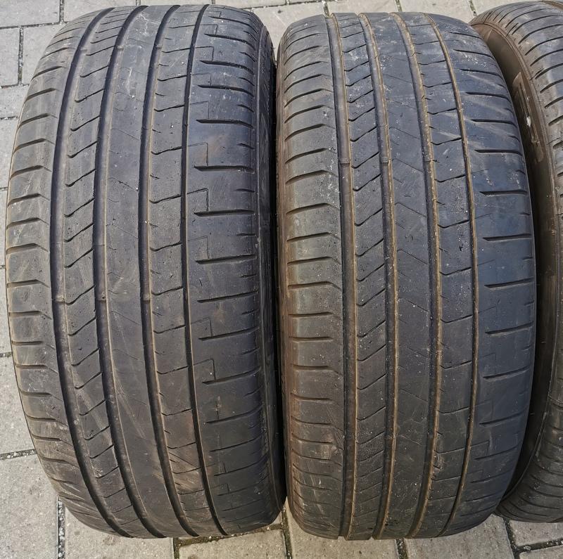 2 x 255/45R20 105Y 2 x 265/45R20 105Y Zomerbanden Pirelli Pzero PZ4 5-5,5mm 2019