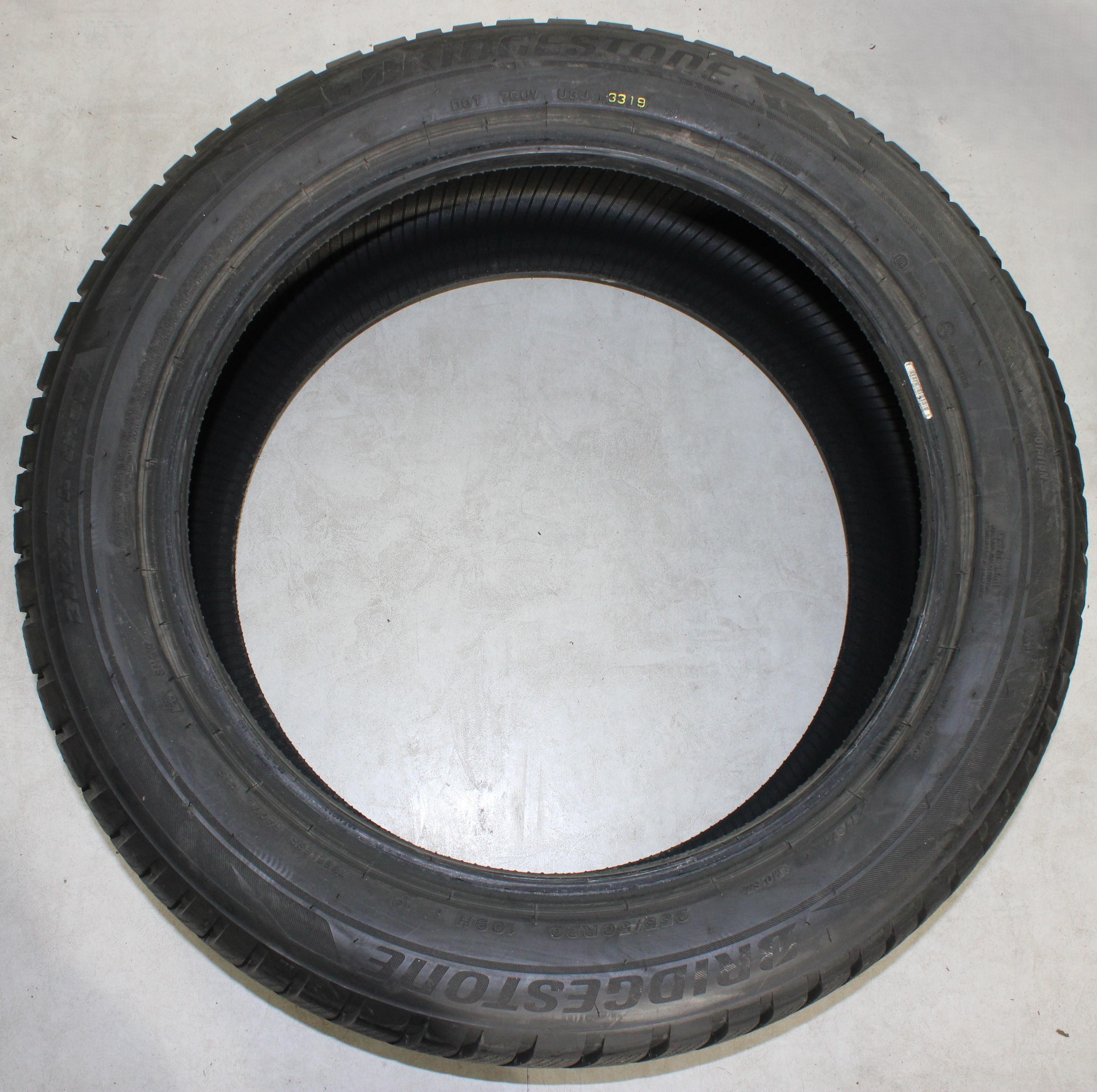 2 x 255/50R20 109H Winterreifen Bridgestone Blizzak LM001 AO 7,5mm 2019