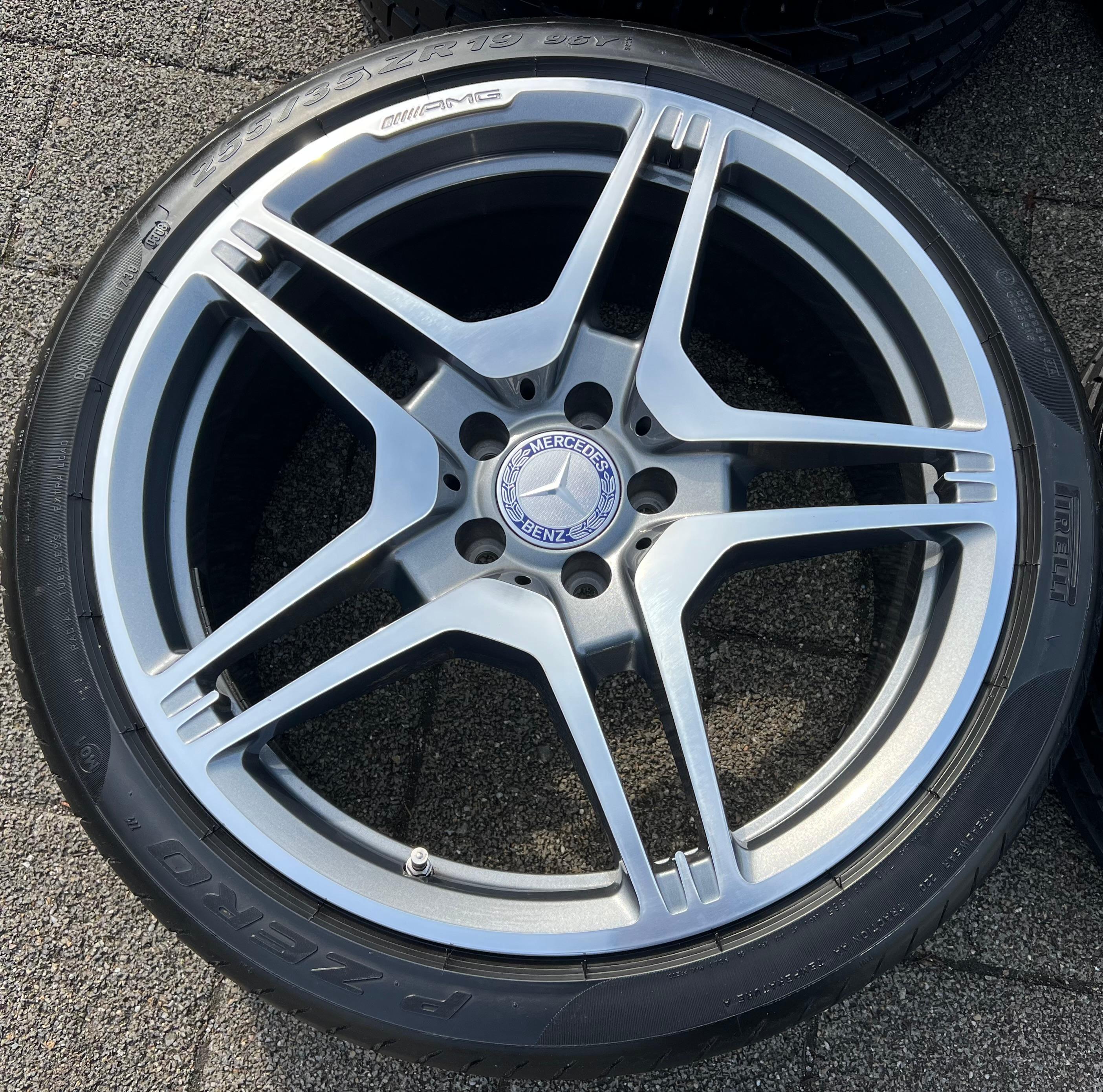 4 ORIGINAL 19" ALUFELGEN MERCEDES E-KLASSE W212 E63 AMG A2124012702 A2124012802