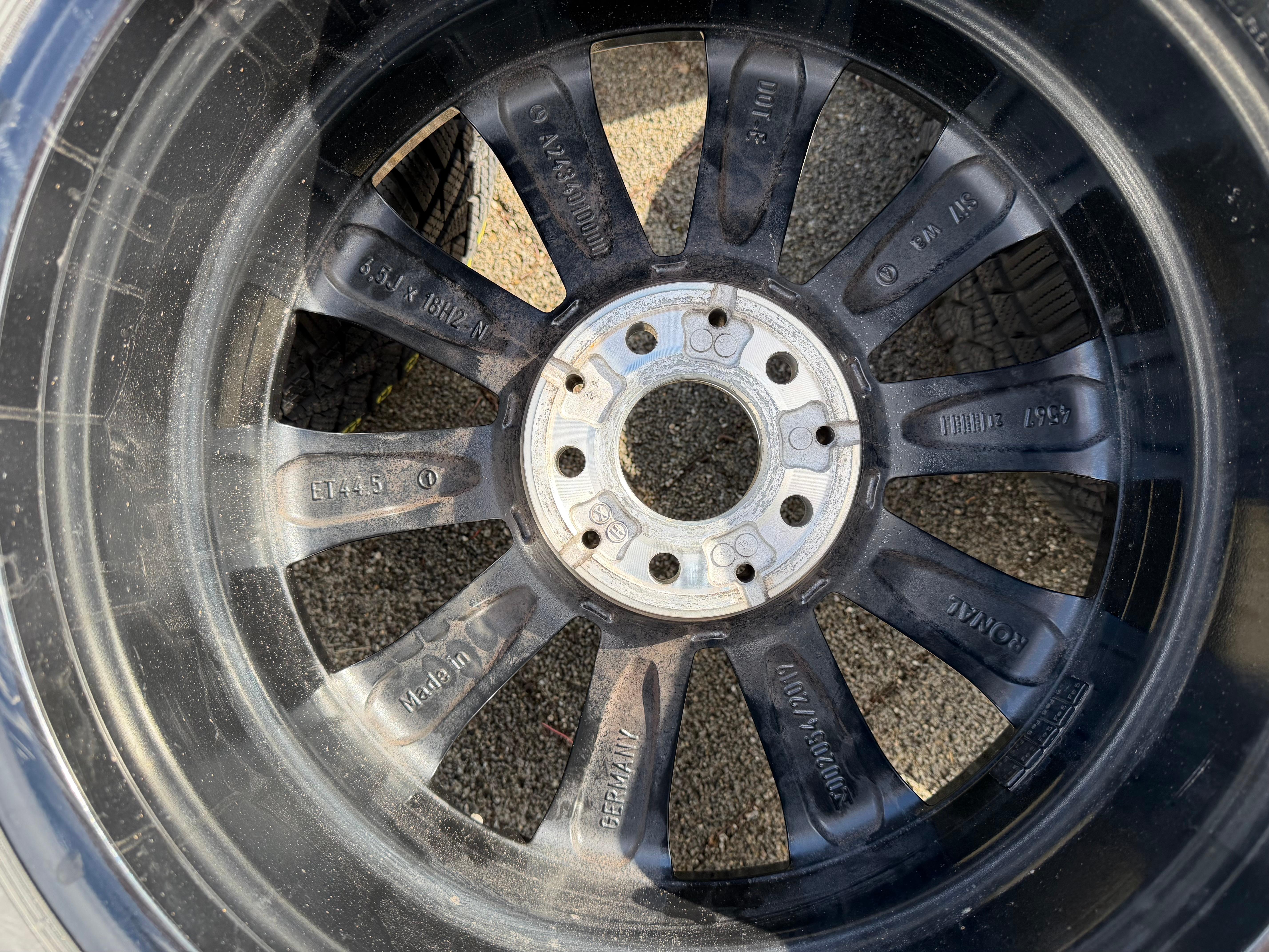 4 cerchi invernali originali in lega da 18" per Mercedes EQA, EQB, H243, X243, A2434010000 (anno 2025)