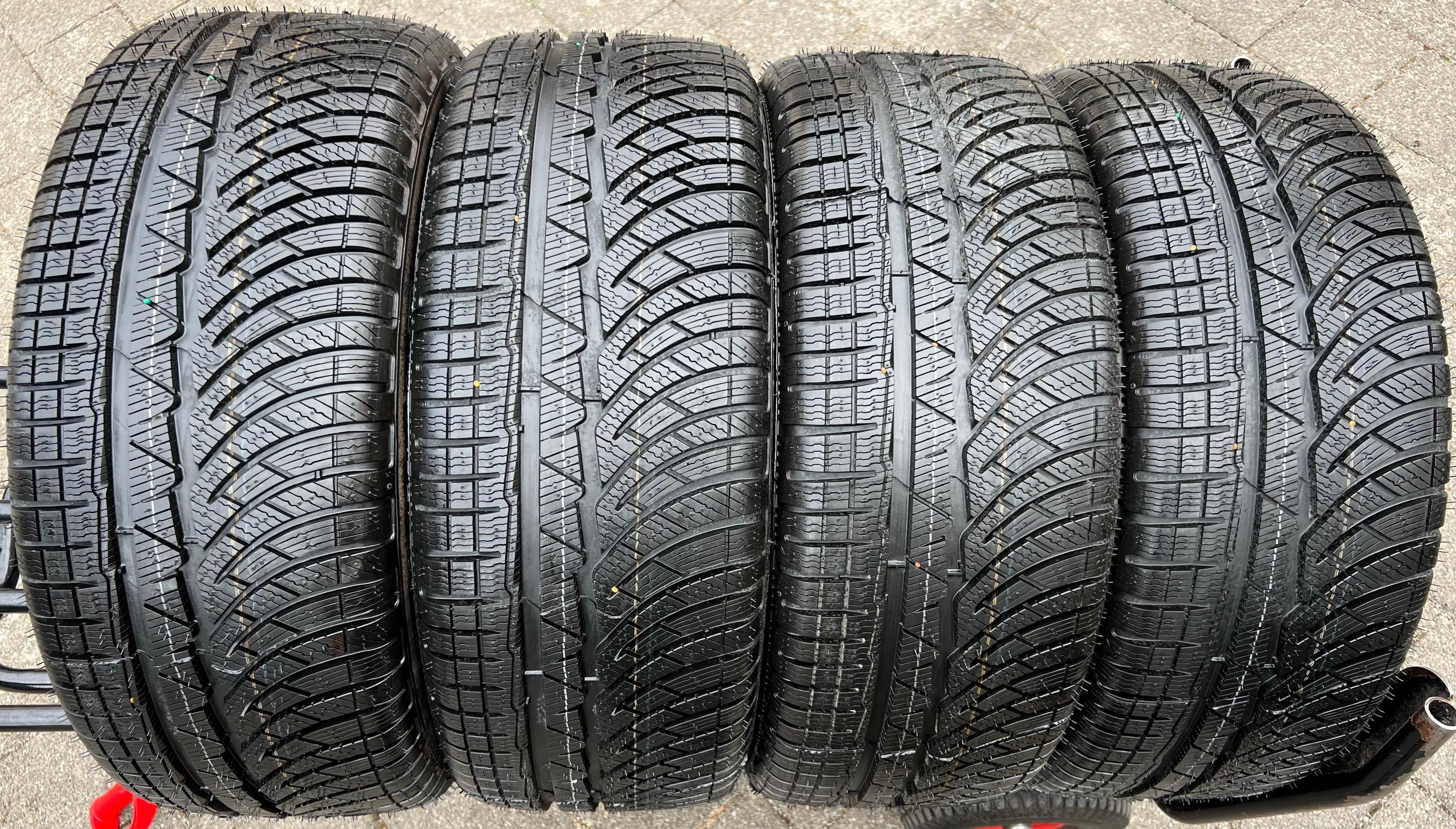 4 ORIGINAL 18" ALU WINTERRÄDER AUDI A4 ALLROAD 8W B9 8W9601025B 245/45R18 100V