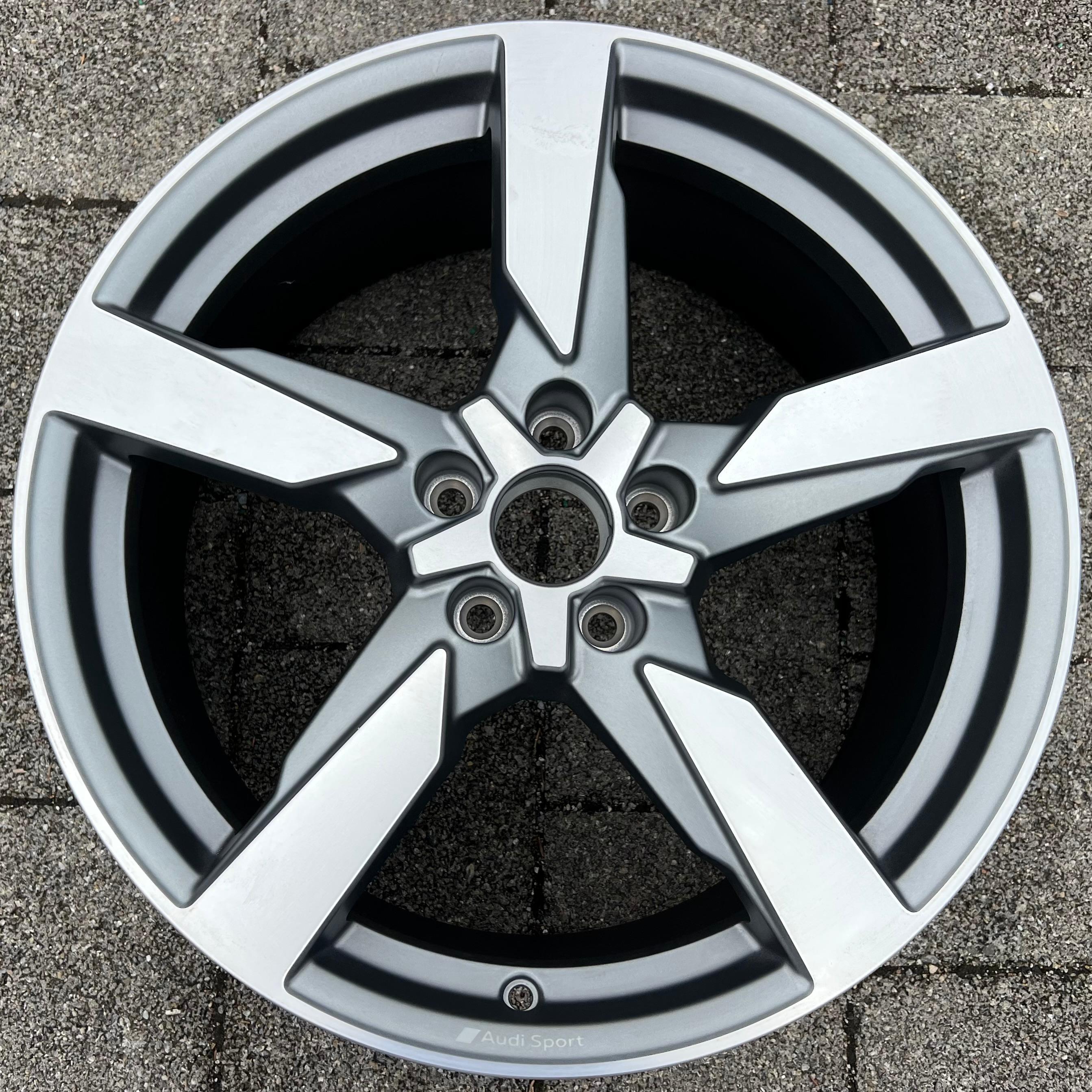 1 X ORIGINAL 19" ALUFELGE FELGE AUDI TT TTS 8S 8S0601025AA 9x19 ET52 FREIHAUS