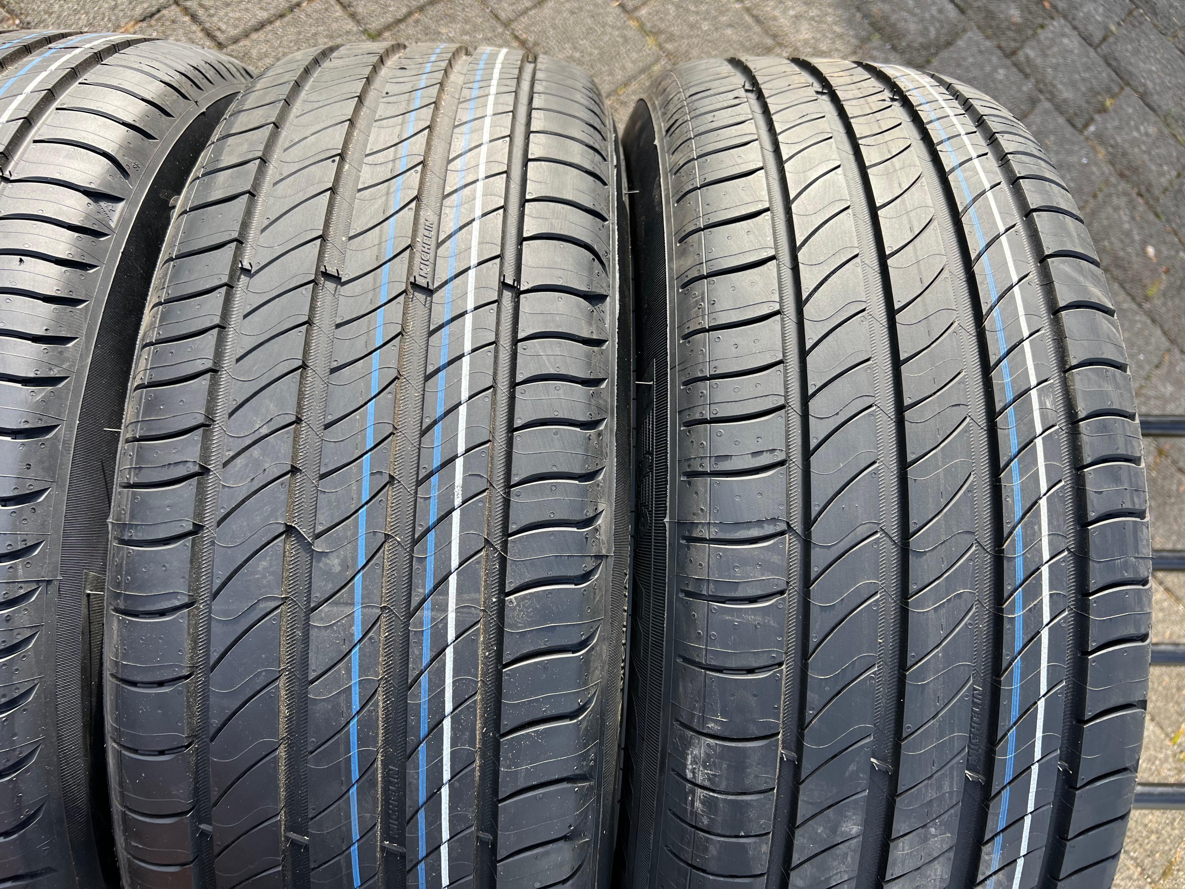4 ORIGINAL 17" ALU SOMMERRÄDER AUDI Q2 215/55R17 94V MICHELIN 2024 NEU FREIHAUS