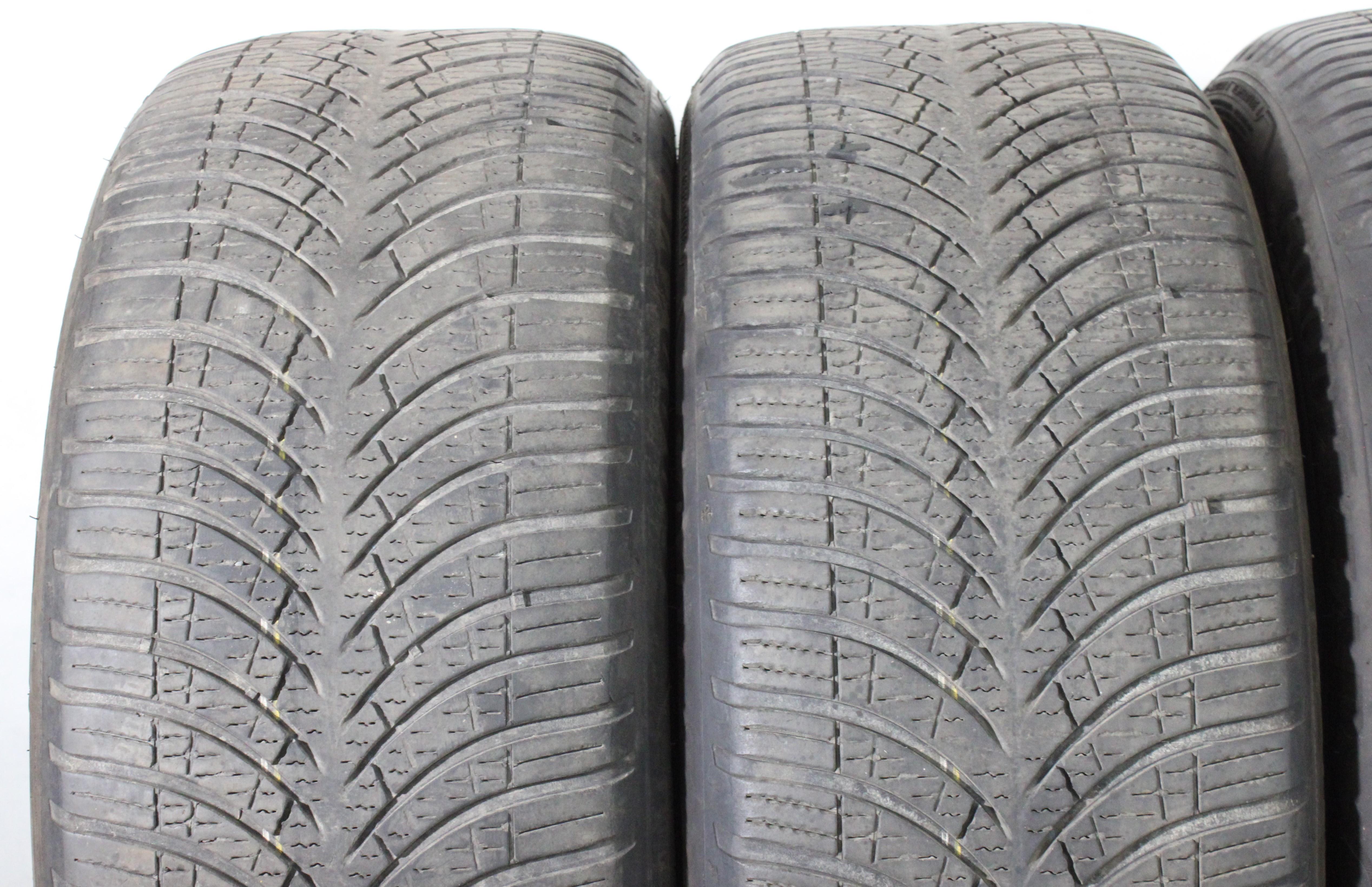 4 x 225/45R18 95W Ganzjahresreifen Goodyear Vector 4 Seasons GEN-3 2x4-4,5mm/1x5-5,5mm/1x6-6,5mm 2x2021/2x2022