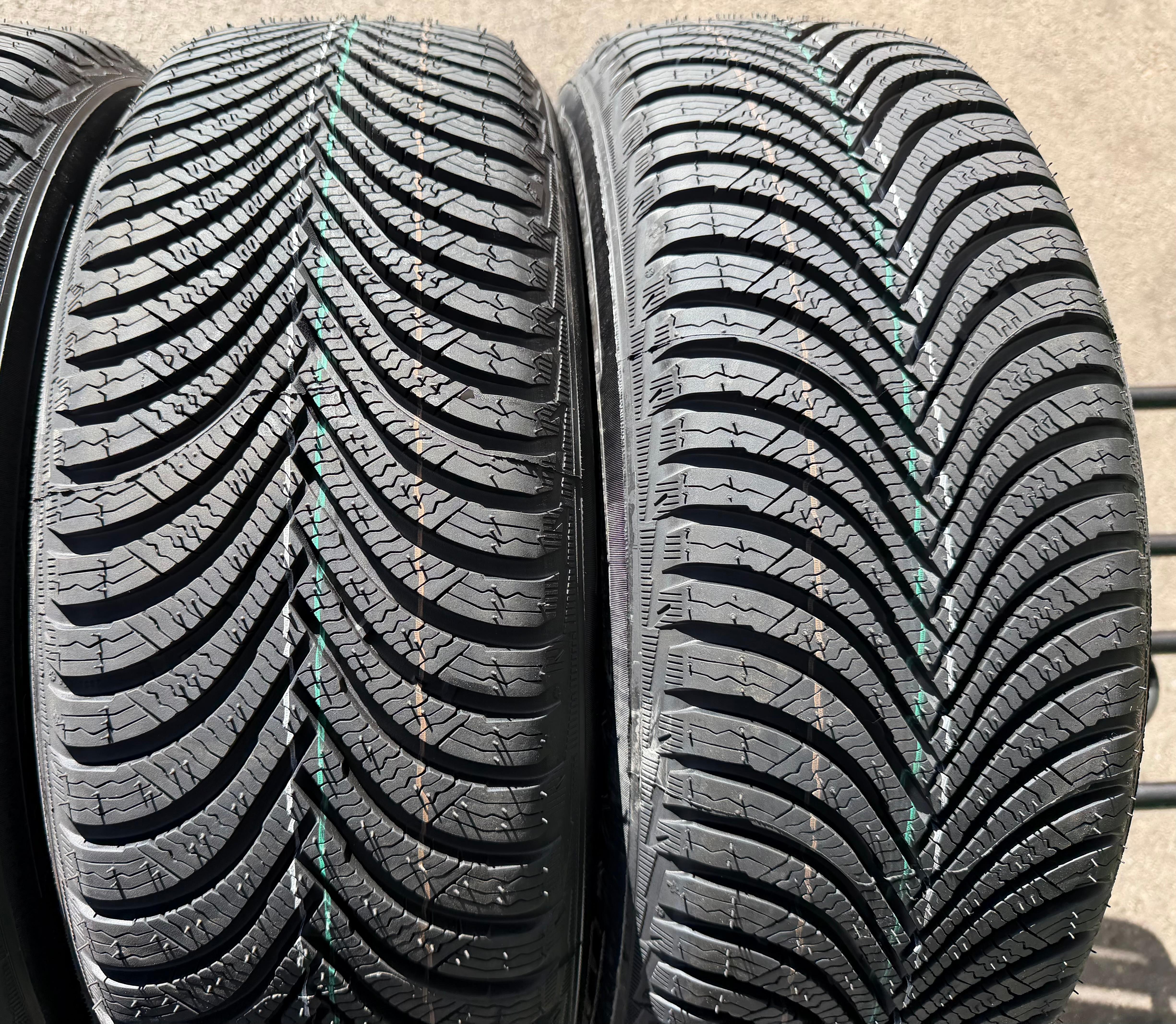 4 ruedas de invierno de aleación originales Audi A1 Allstreet City Carver GB GBH 82A601025C