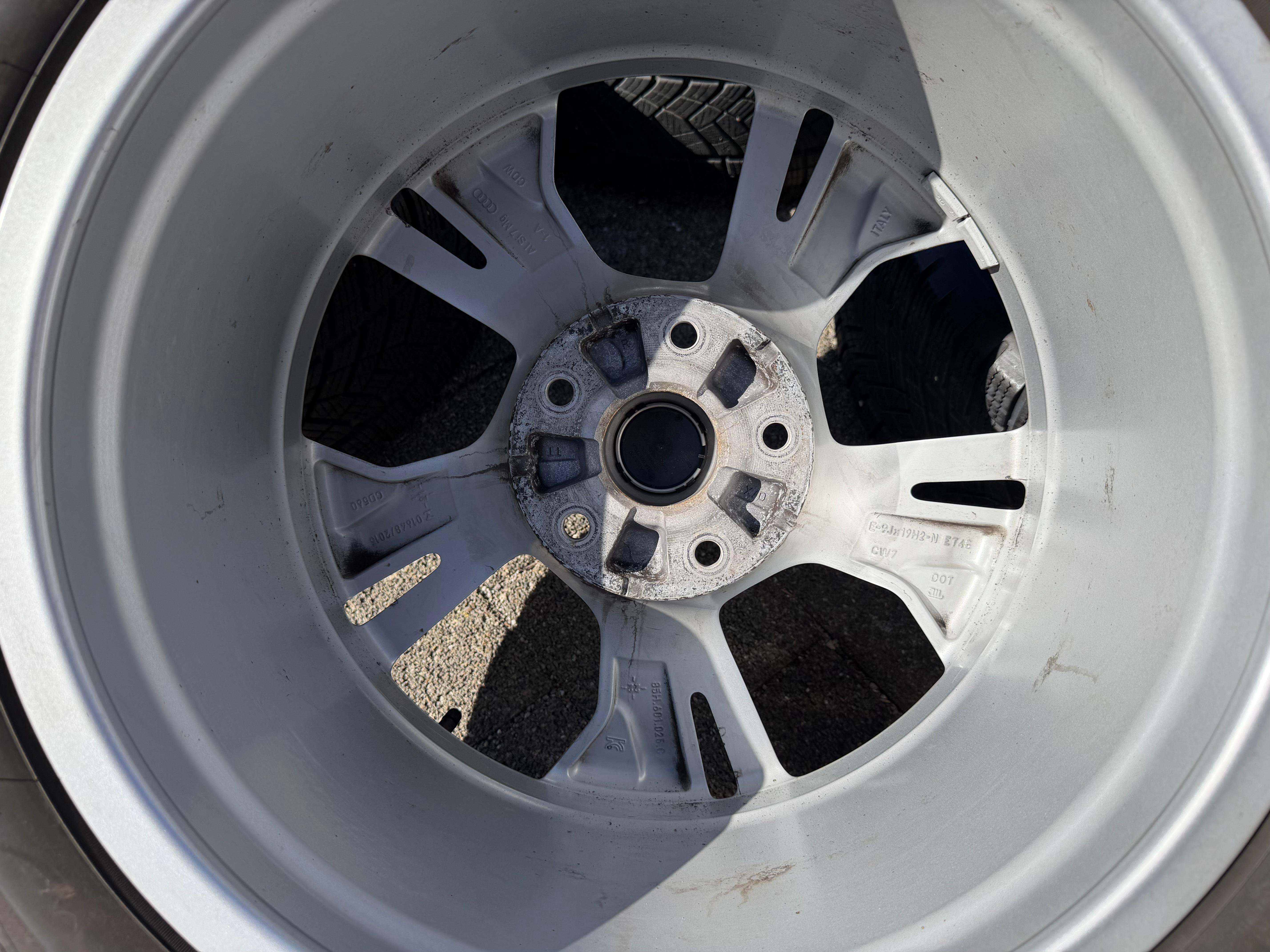 4 Original 19" Alu Winterräder AUDI Q6 SQ6 GF 85H601025F 85H601025G Goodyear