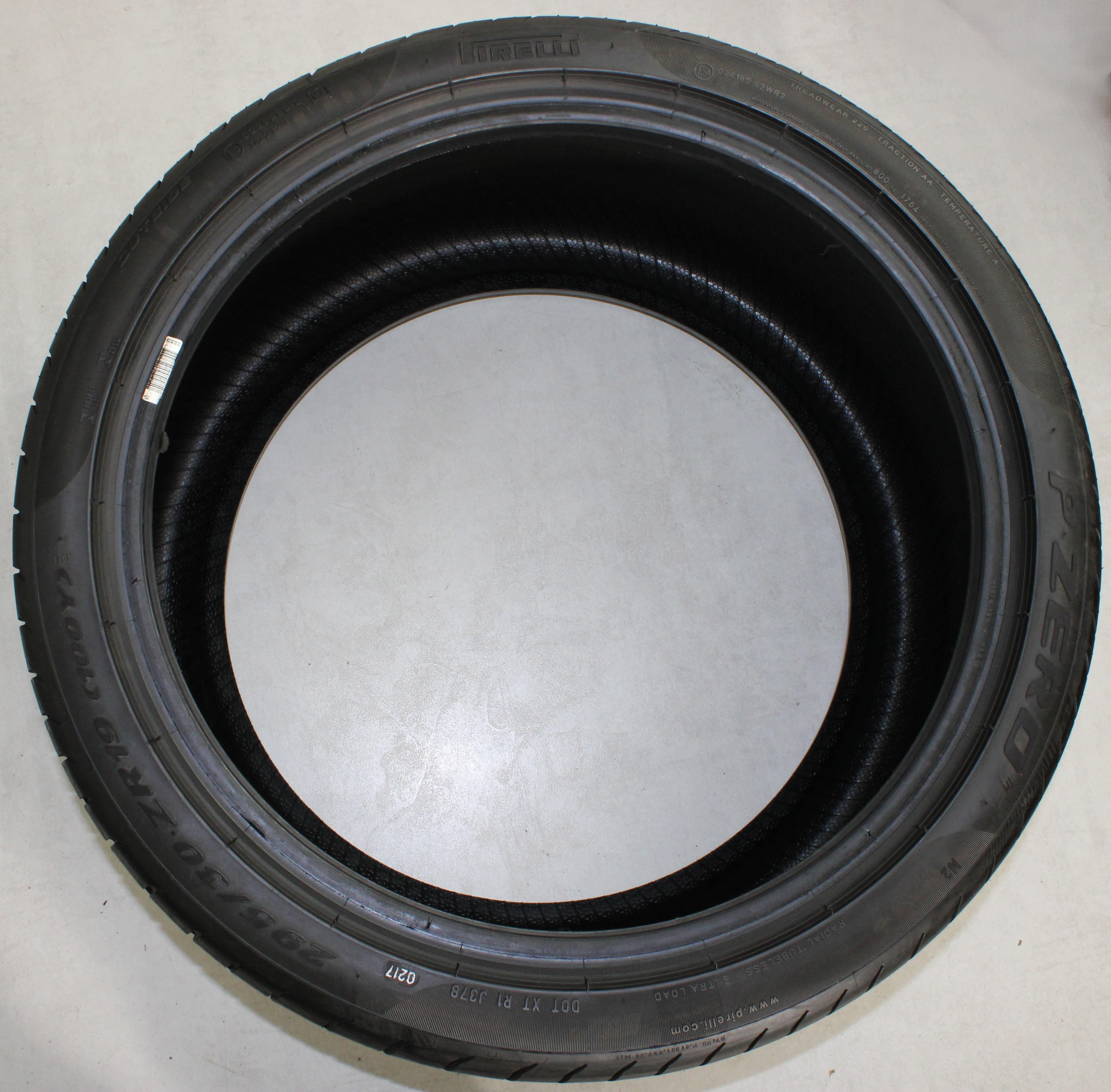2 x 295/30R19 100Y zomerbanden Pirelli Pzero N2 6,5-7 mm 2017