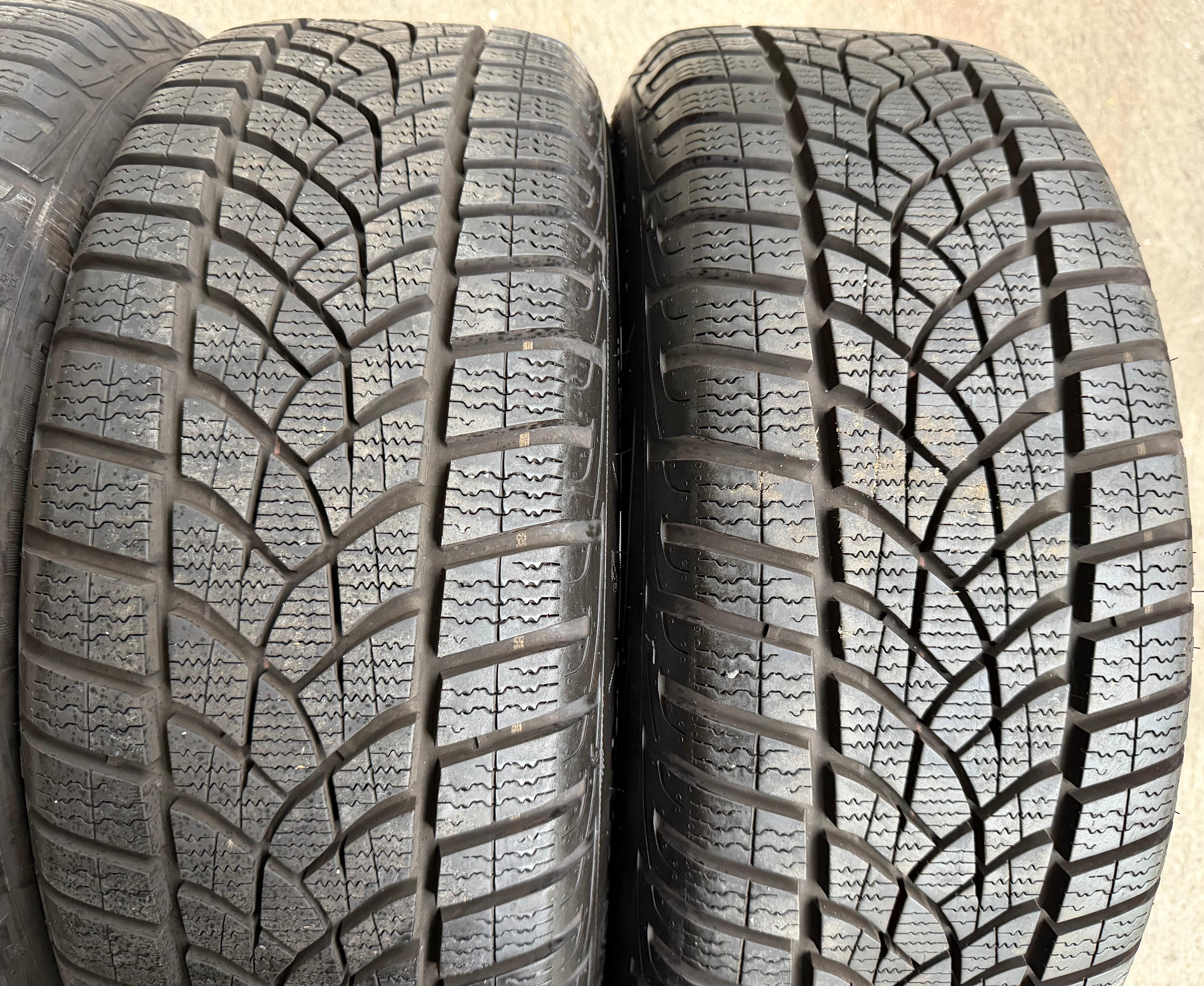 4 Original Alu Winterräder Audi A3 8Y 8Y0071496 205/55R16 91H Goodyear