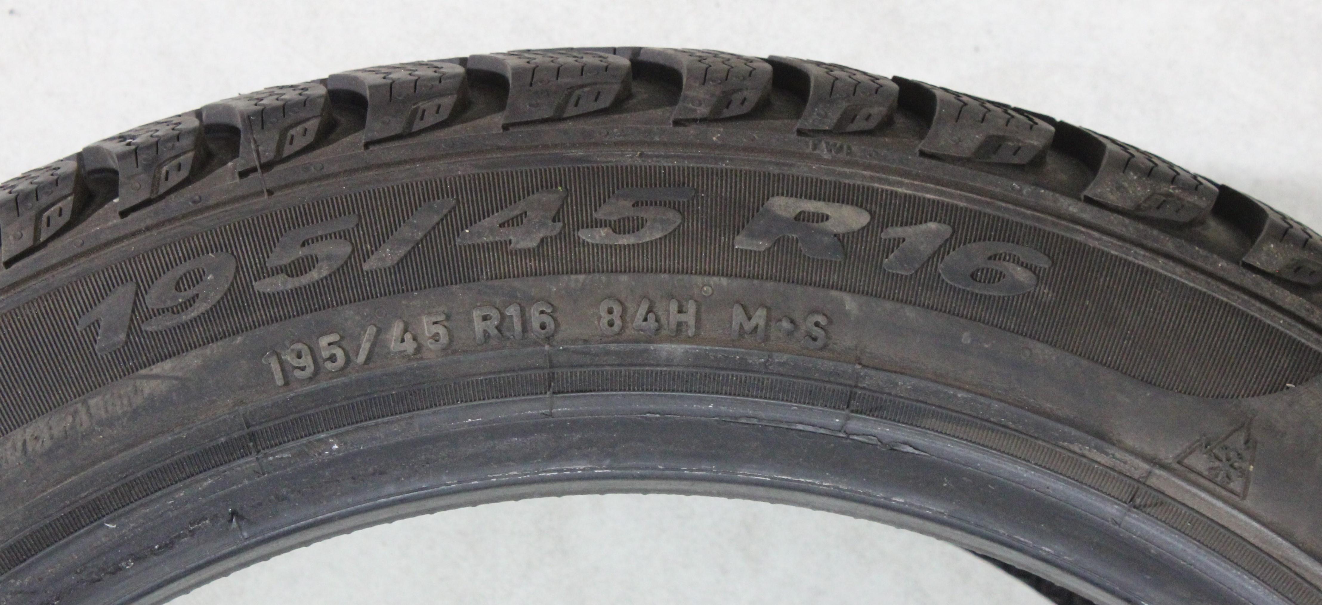 2 x 195/45R16 84H Winterreifen Pirelli Winter Cinturato  7-7,5mm 2016 XL