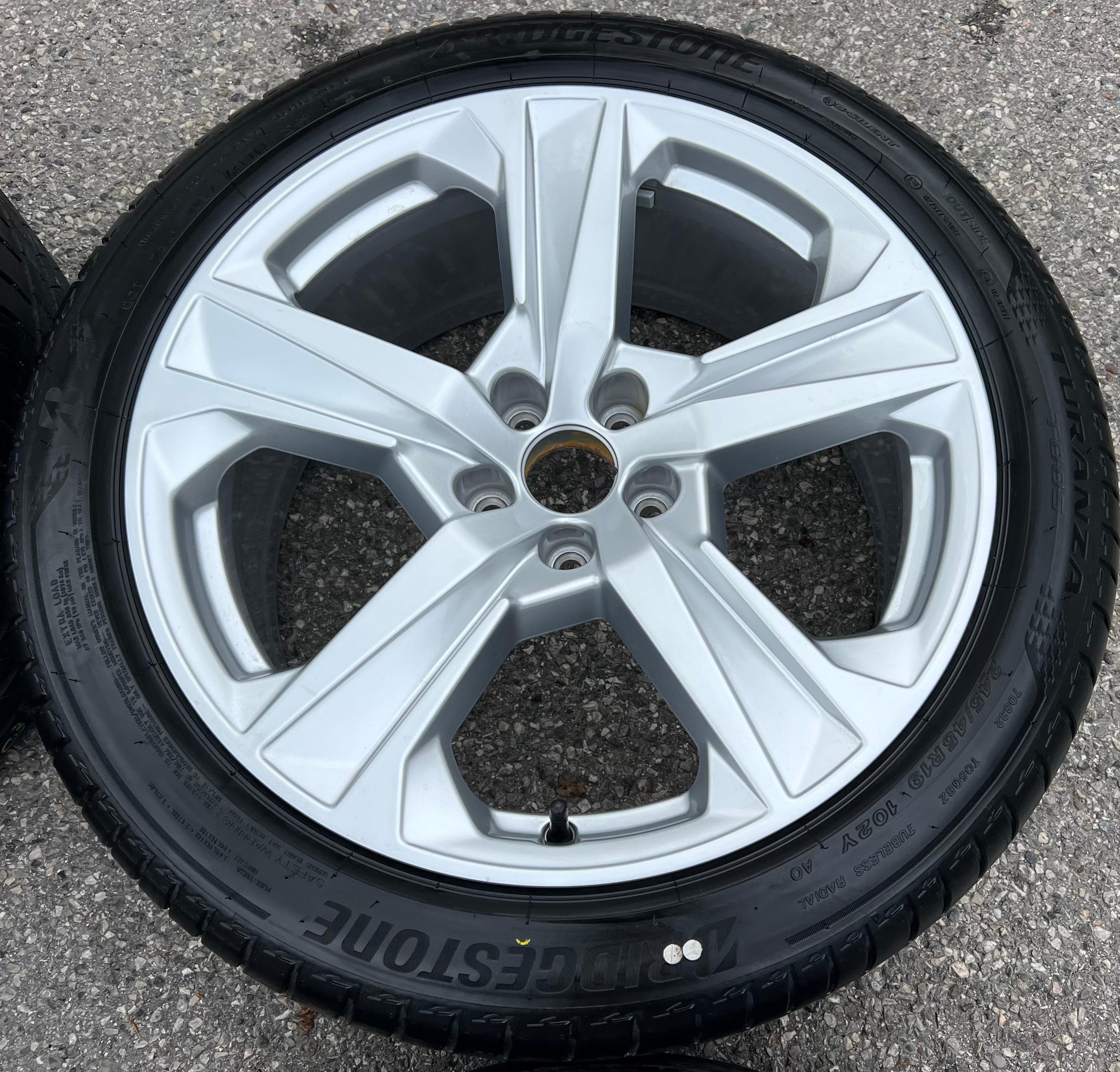 4 ROUES D'ÉTÉ ORIGINALES 19" EN ALUMINIUM AUDI A7 SPORTBACK 4K 4K8601025D 245/45R19 102Y