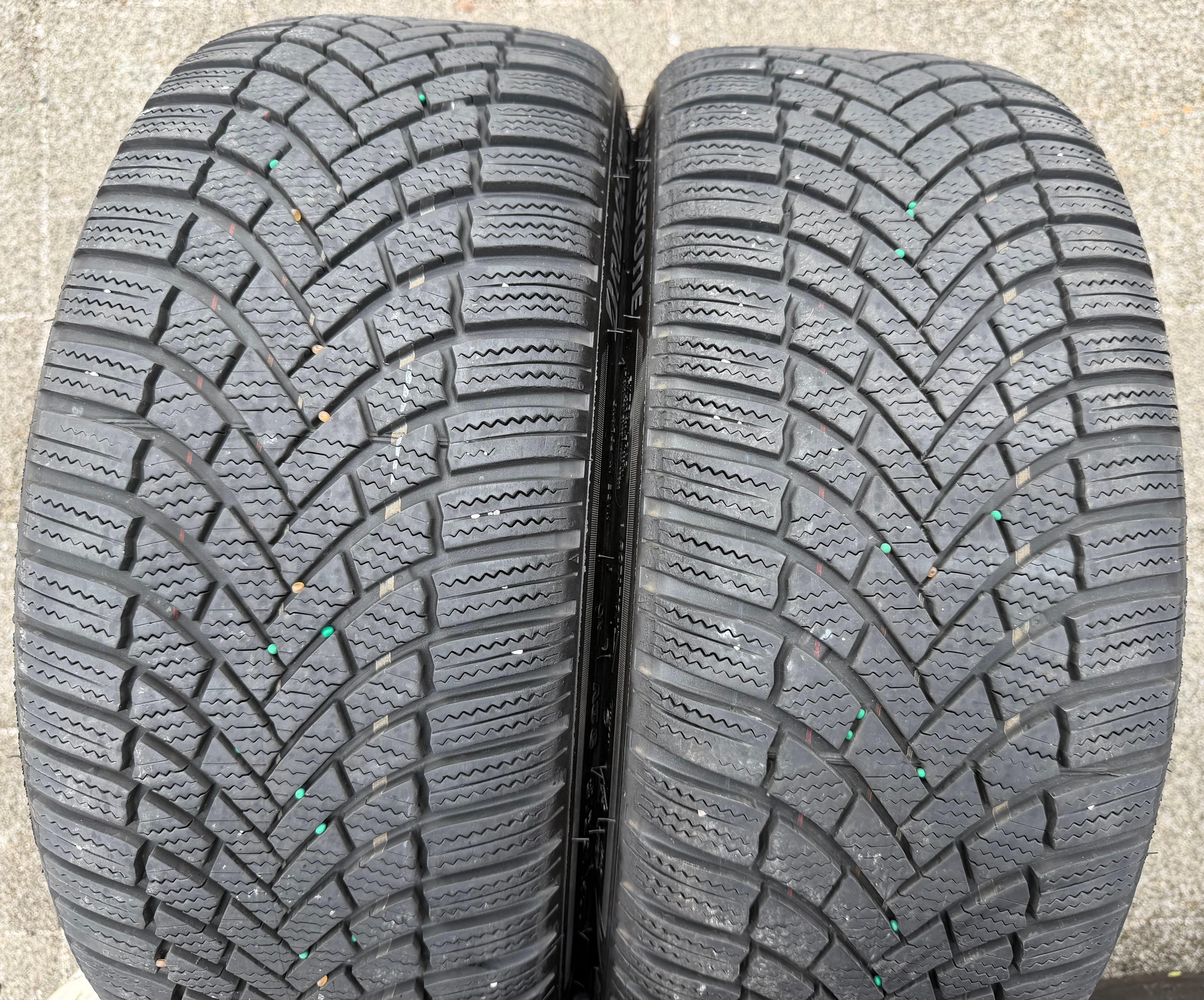 2 x 225/40R18 92V Winterreifen Bridgestone Blizzak LM005 5,5-6mm 2024