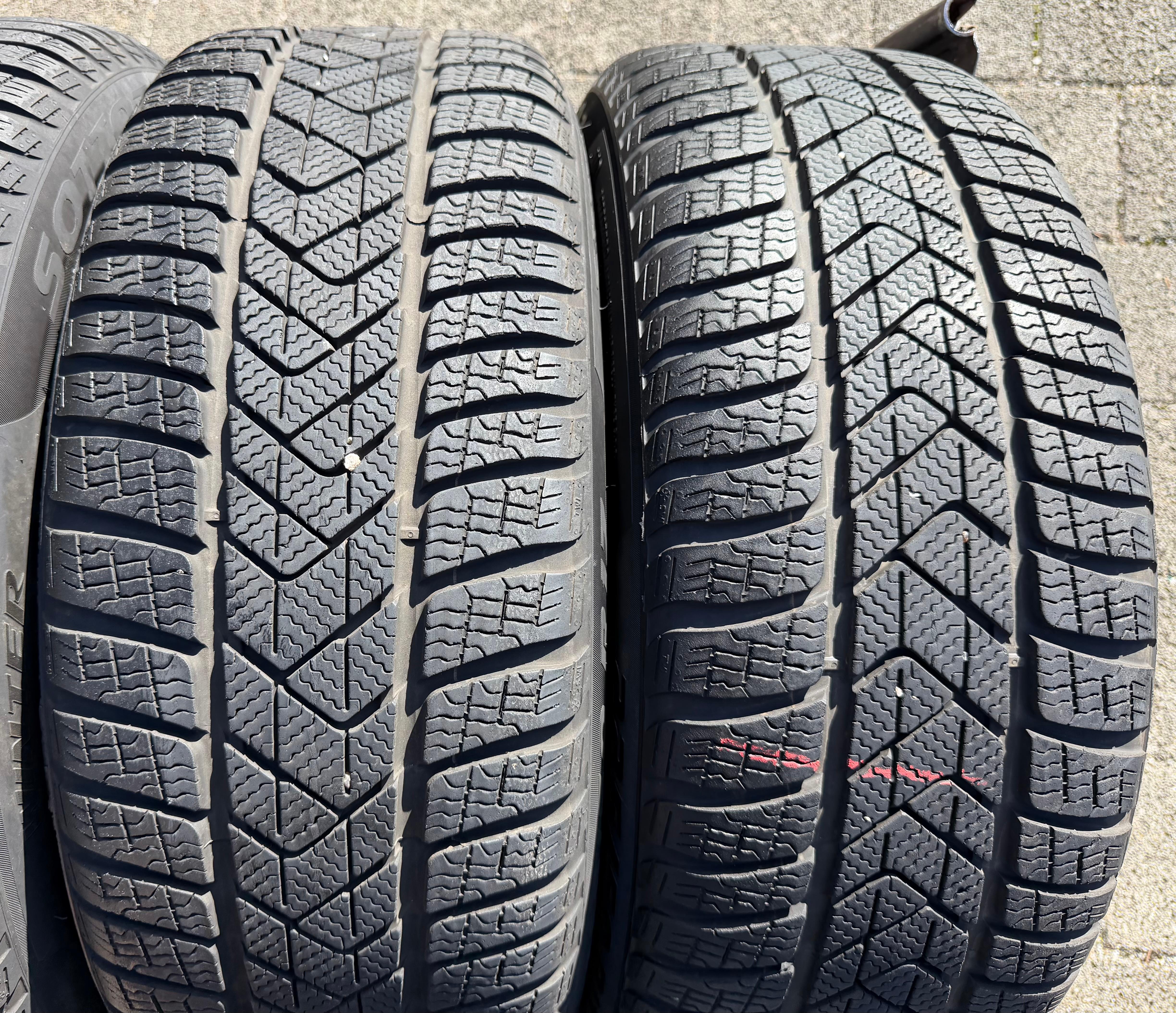 4 Original 17" Alu Winterräder Mercedes C-Klasse W206 A2064014400 2024 Pirelli