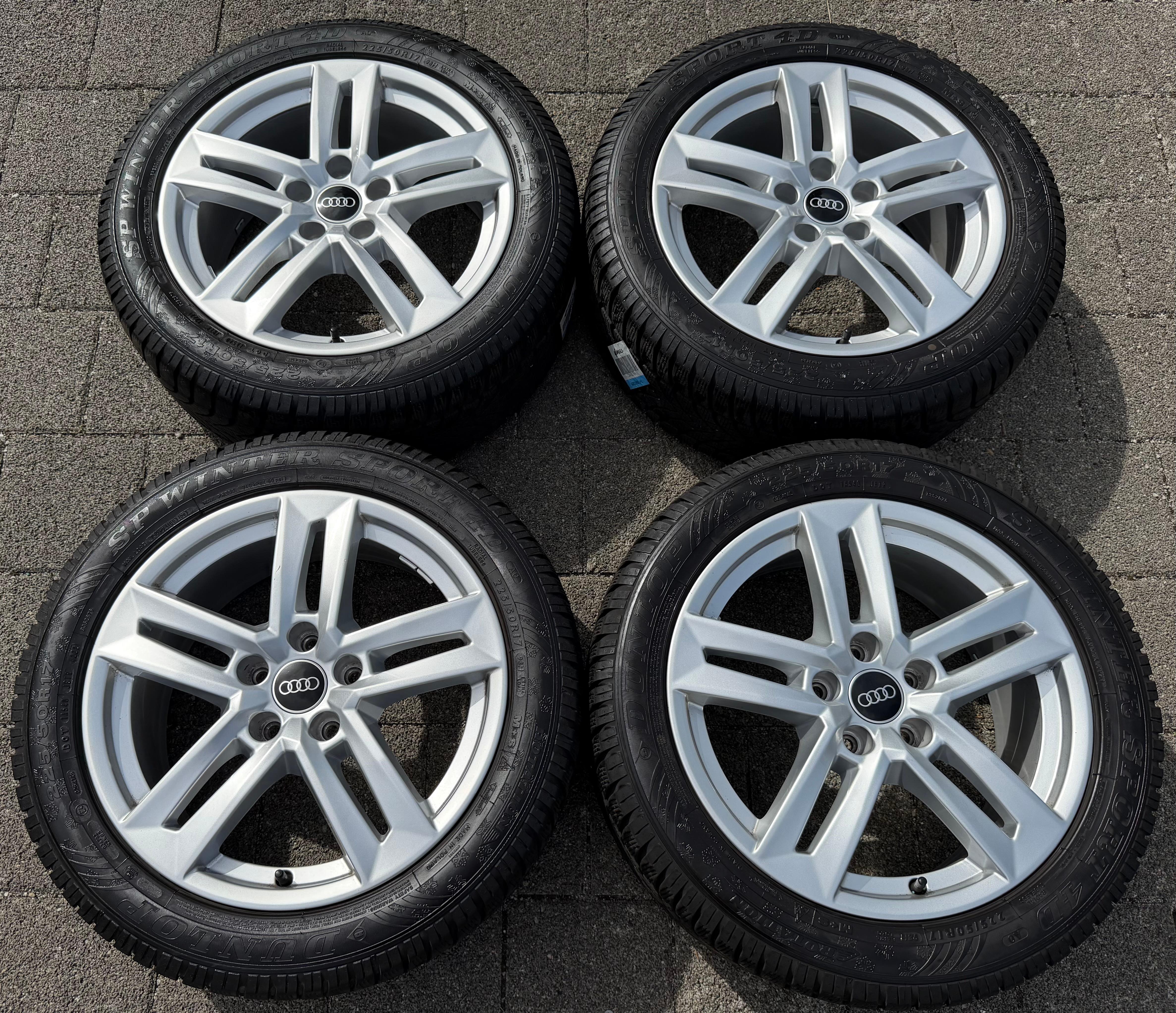 4 Original 17" Alu Winterräder Audi A4 B9 8W 8W0601025P 225/50R17 98H Dunlop 2022