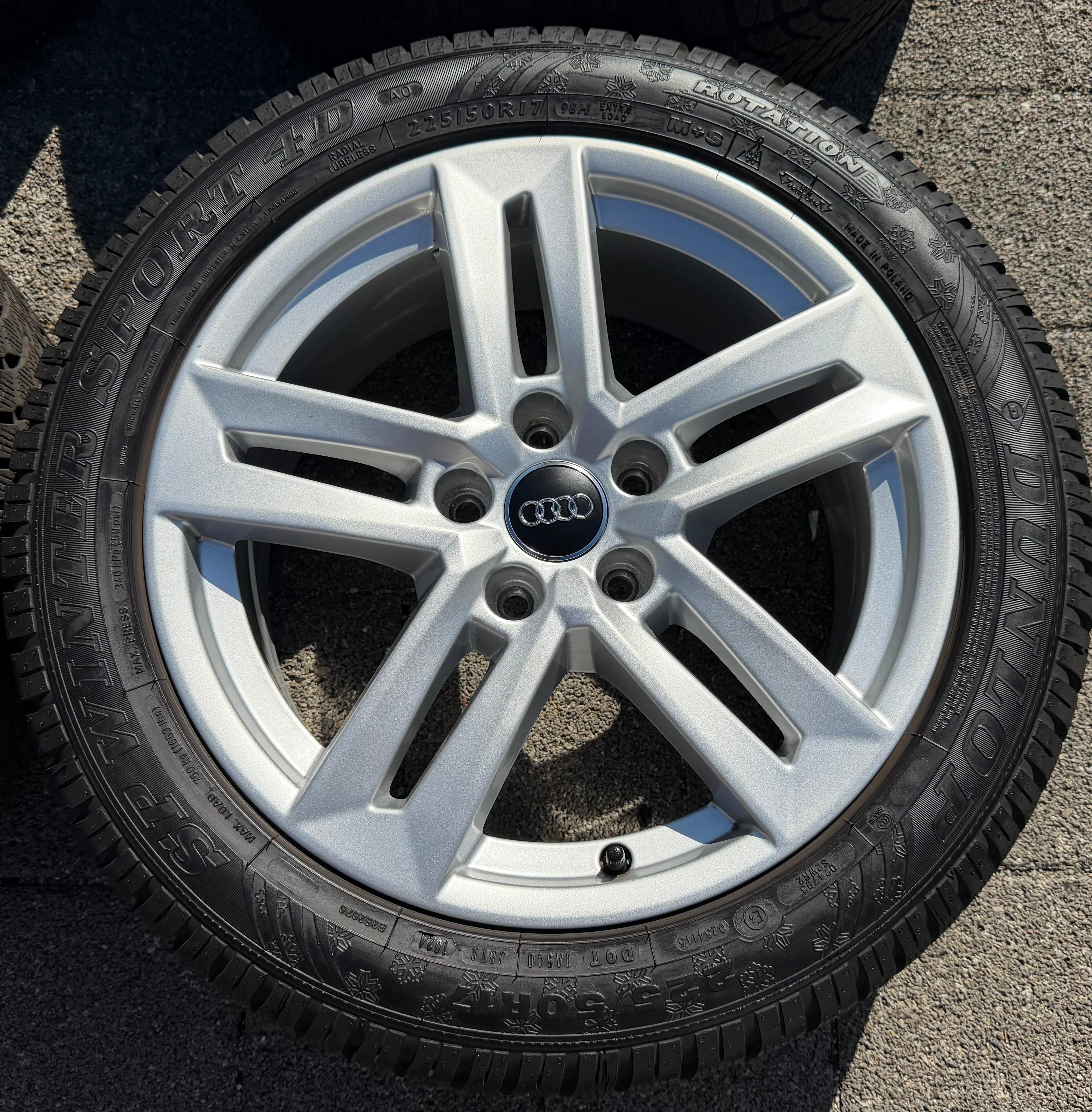 4 Original 17" Alu Winterräder Audi A4 B9 8W 8W0601025P 225/50R17 98H Dunlop 2024