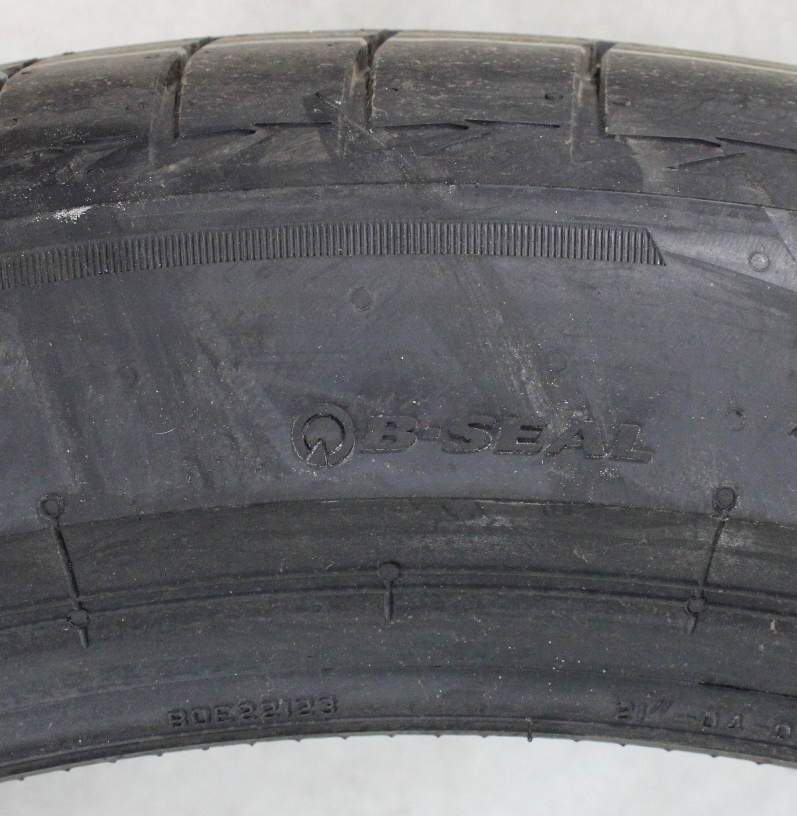 2 x 235/45R21 101T Sommerreifen Bridgestone Turanza Eco AO Volles Profil 2020 Seal