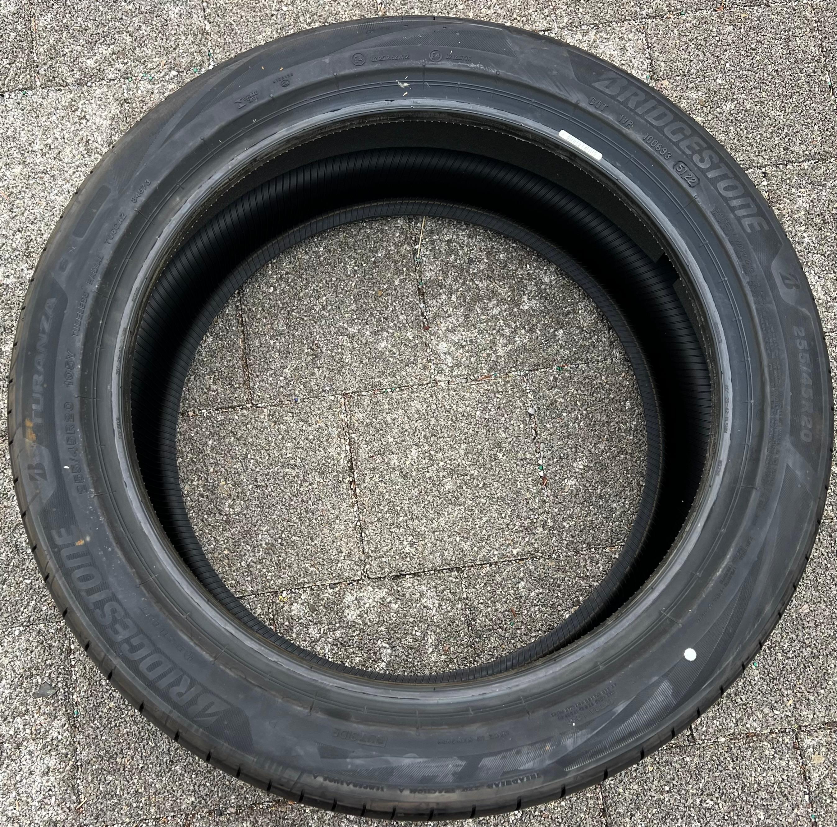2 x 255/45R20 105Y Sommerreifen Bridgestone Turanza 6 Enliten 2022 Silent NEU
