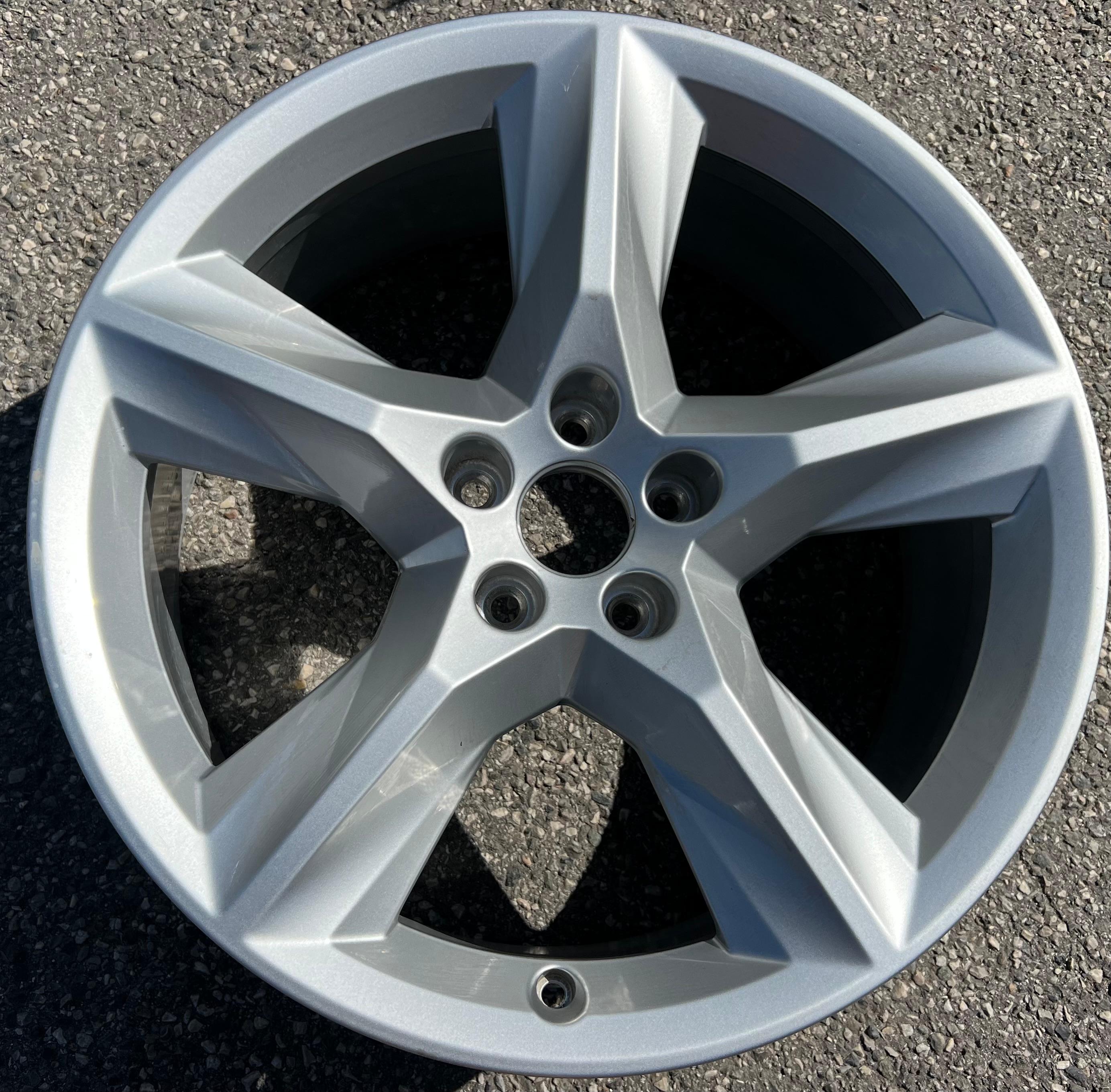 1 X ORIGINAL 19" ALUFELGE AUDI Q7 4M 4M0601025F 8x19 ET28 FREIHAUS