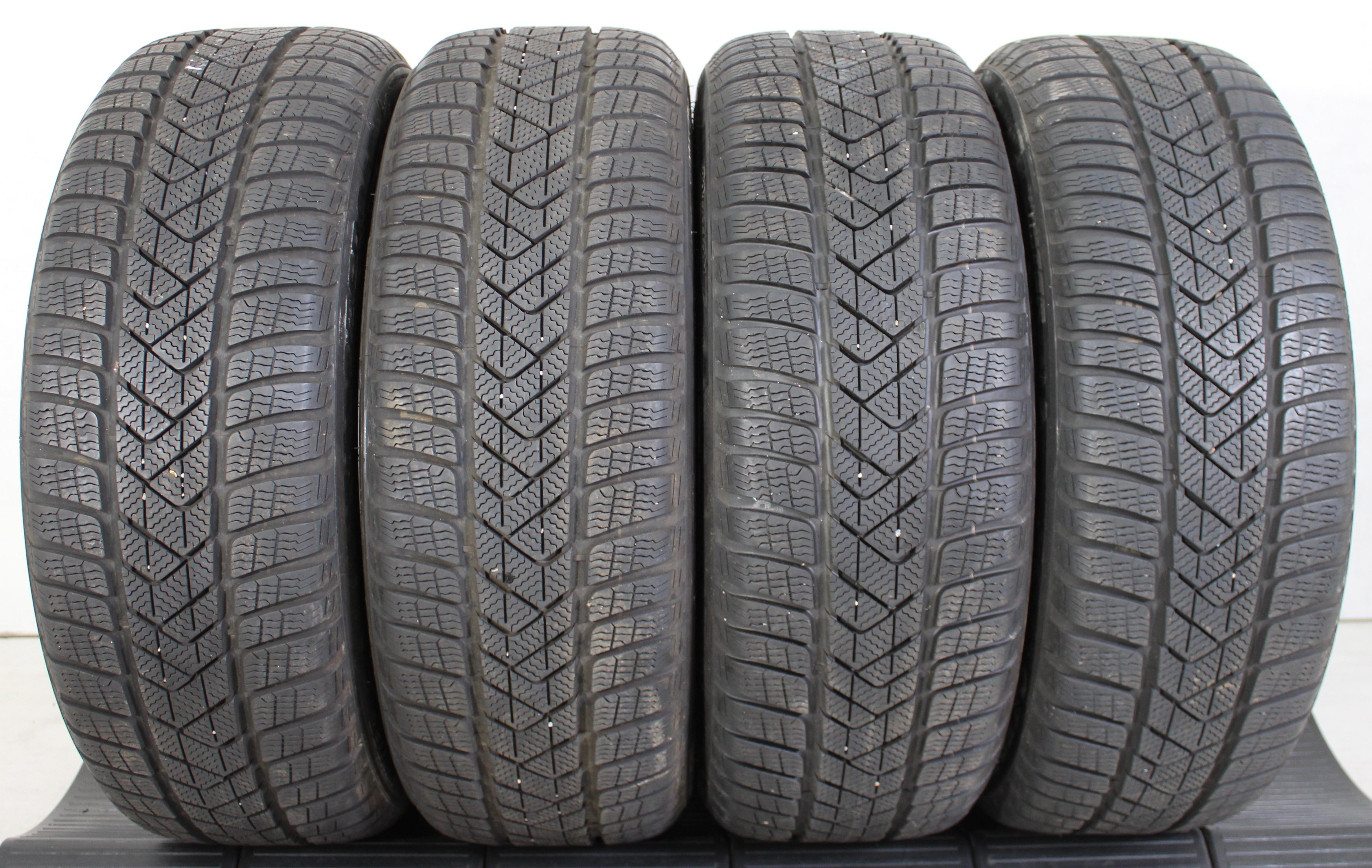 4 x 225/45R19 96V Winterreifen Pirelli Sottozero 3 Runflat 7-7,5mm 3x2019/1x2020 *