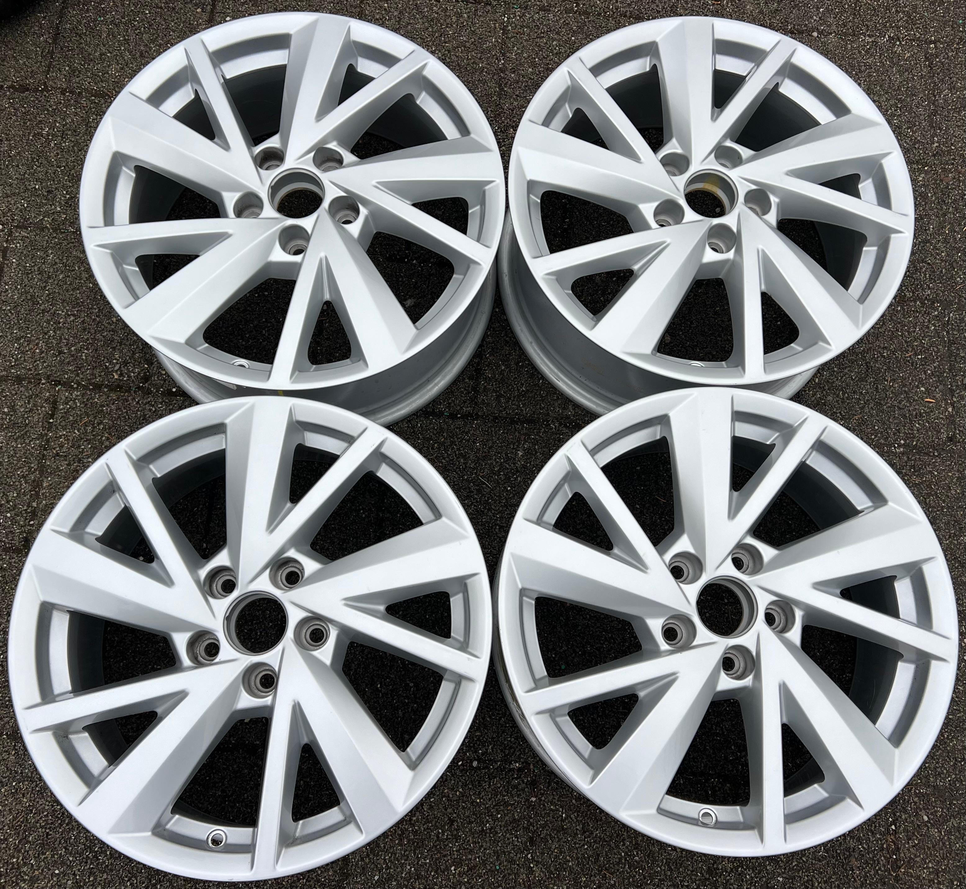 4 ORIGINAL 17" ALUFELGEN FELGEN AUDI Q2 81A601025C 7x17 ET45 FREIHAUS