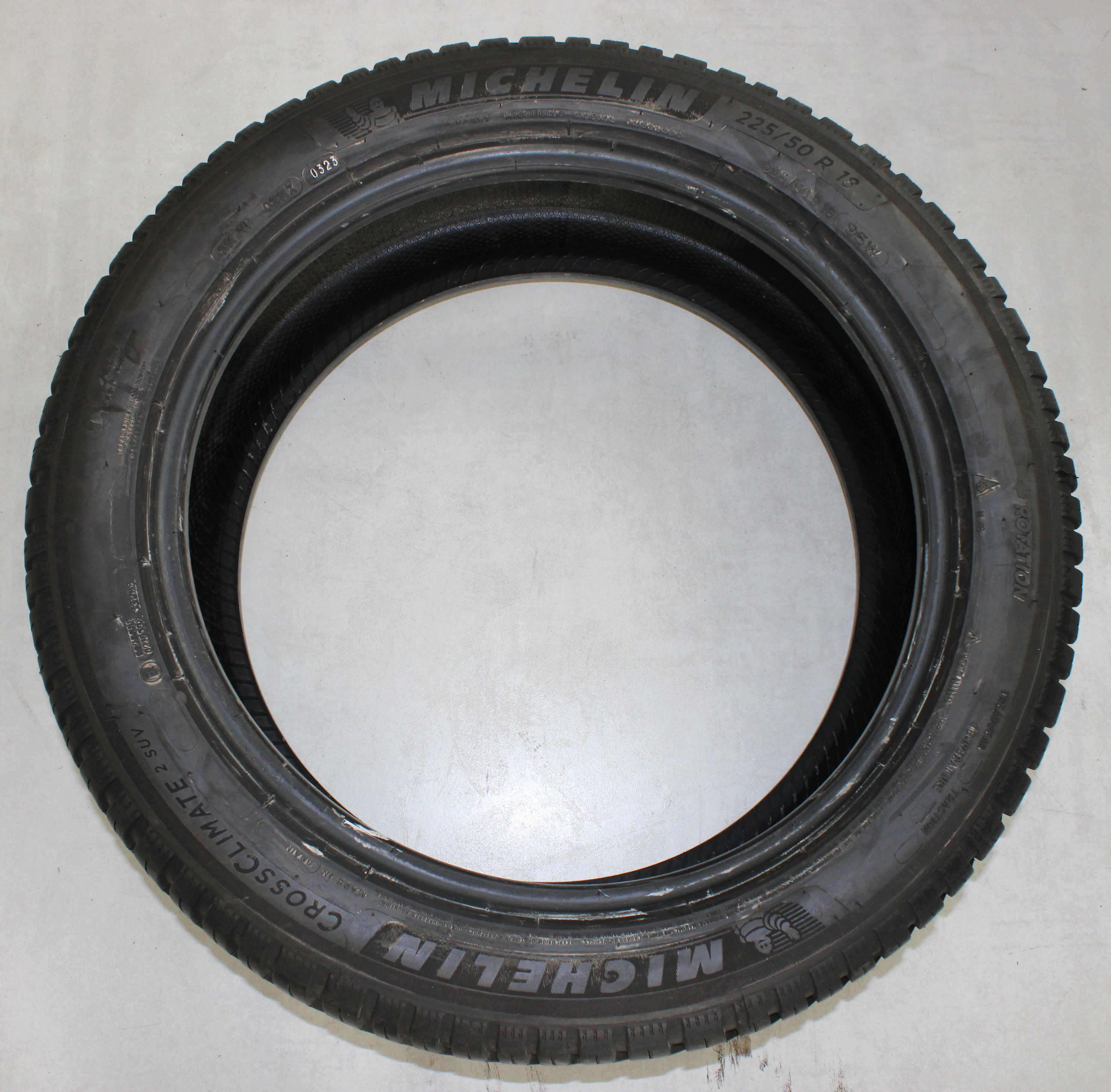 1 neumático para todas las estaciones Michelin Cross Climate 2 SUV, 225/50R18, 95W, 6,5 mm, 2023