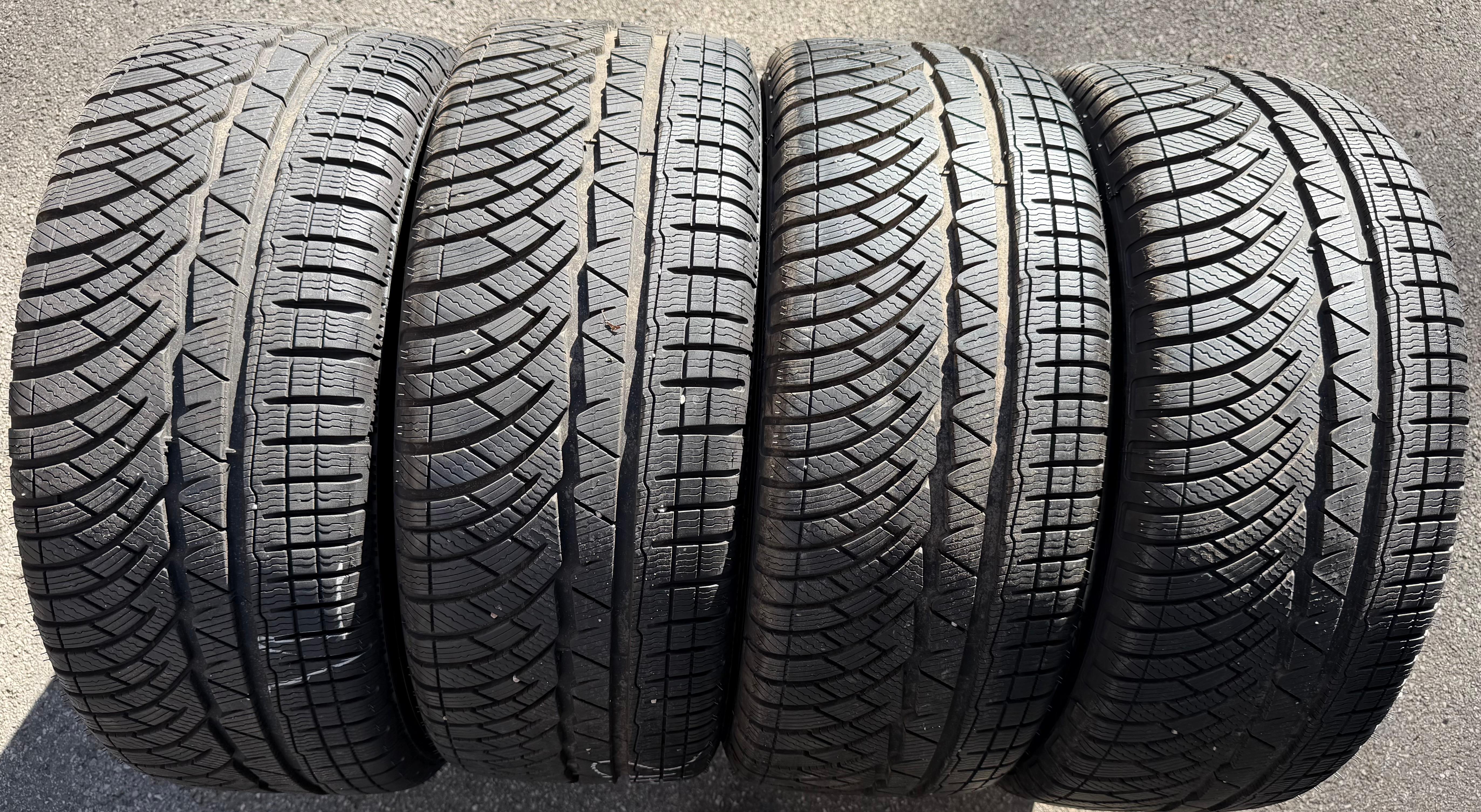 4 ruedas de invierno de aleación originales de 18" para Audi A4 Allroad 8W B9 8W9601025L 245/45R18 100V Michelin