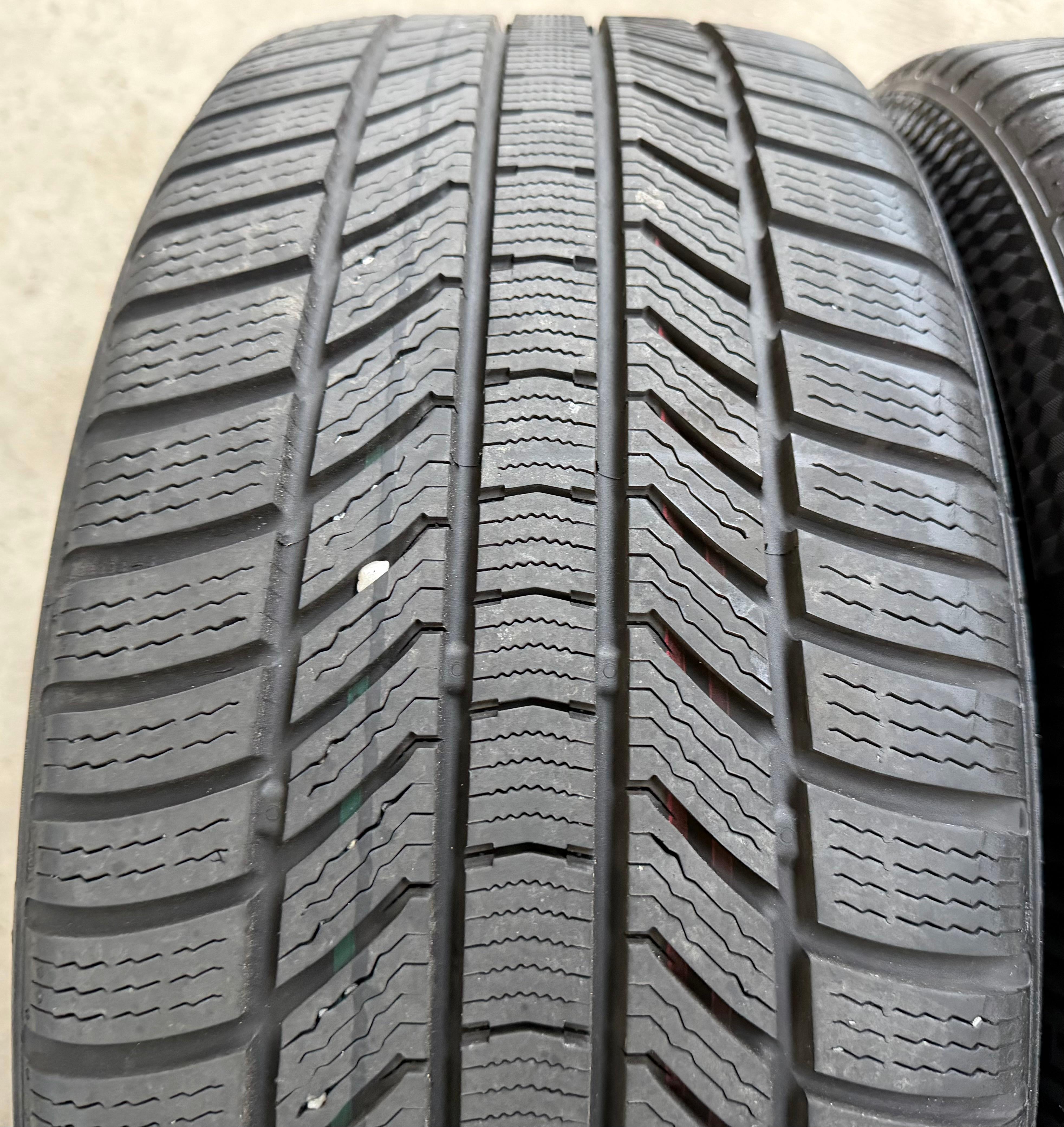 2 x 245/40R18 97V Winterreifen Continental Winter Contact TS870P 6,5-7mm 2021