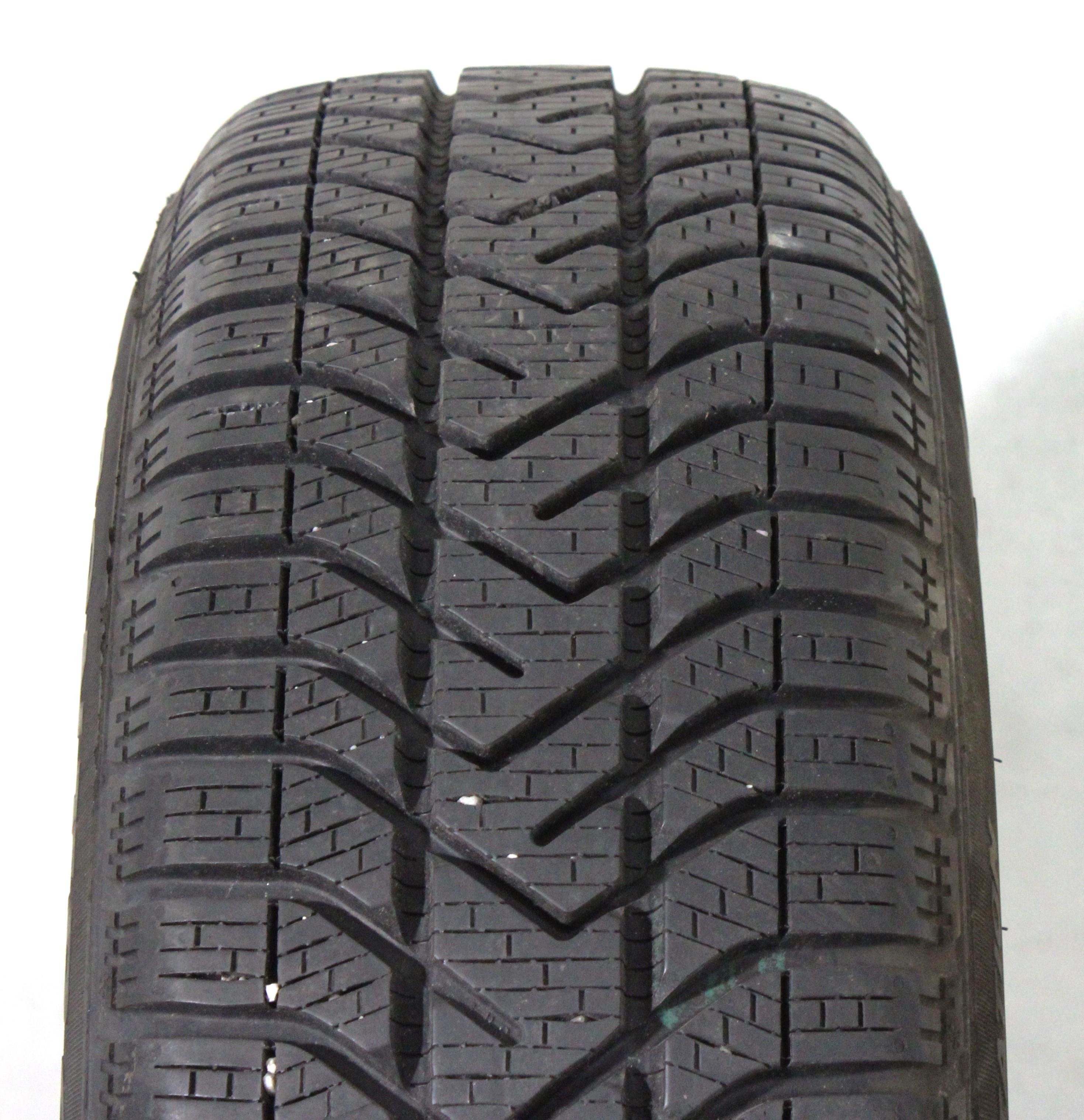 1 x 175/65R14 82T Winterreifen Pirelli Snow Control Serie 3 Winter 190 6,5-7mm 2022