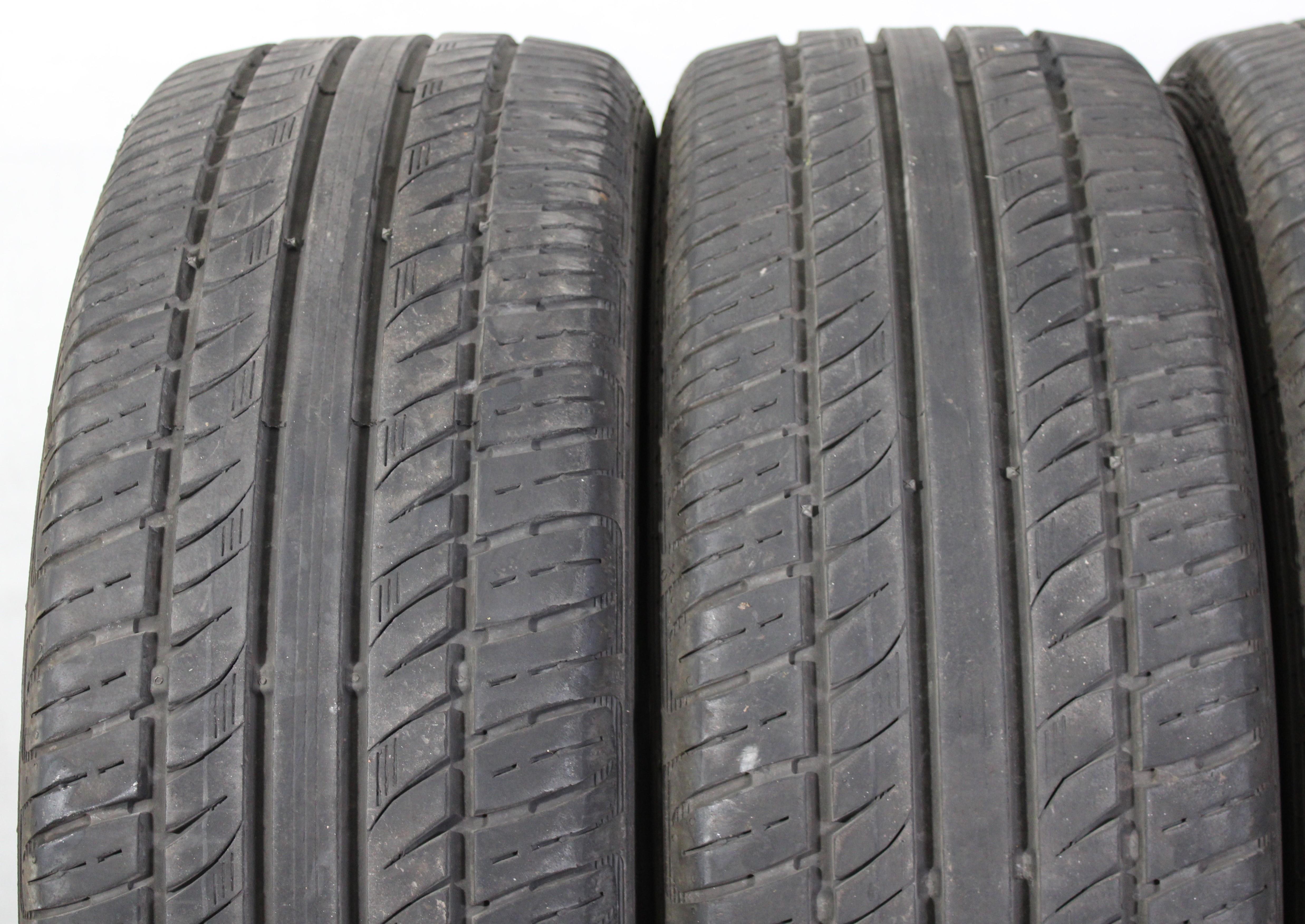 4 x 215/60R16 99H Sommerreifen Semperit Comfort-Life 2 2x5,5-6mm/2x6-7mm 2016 XL