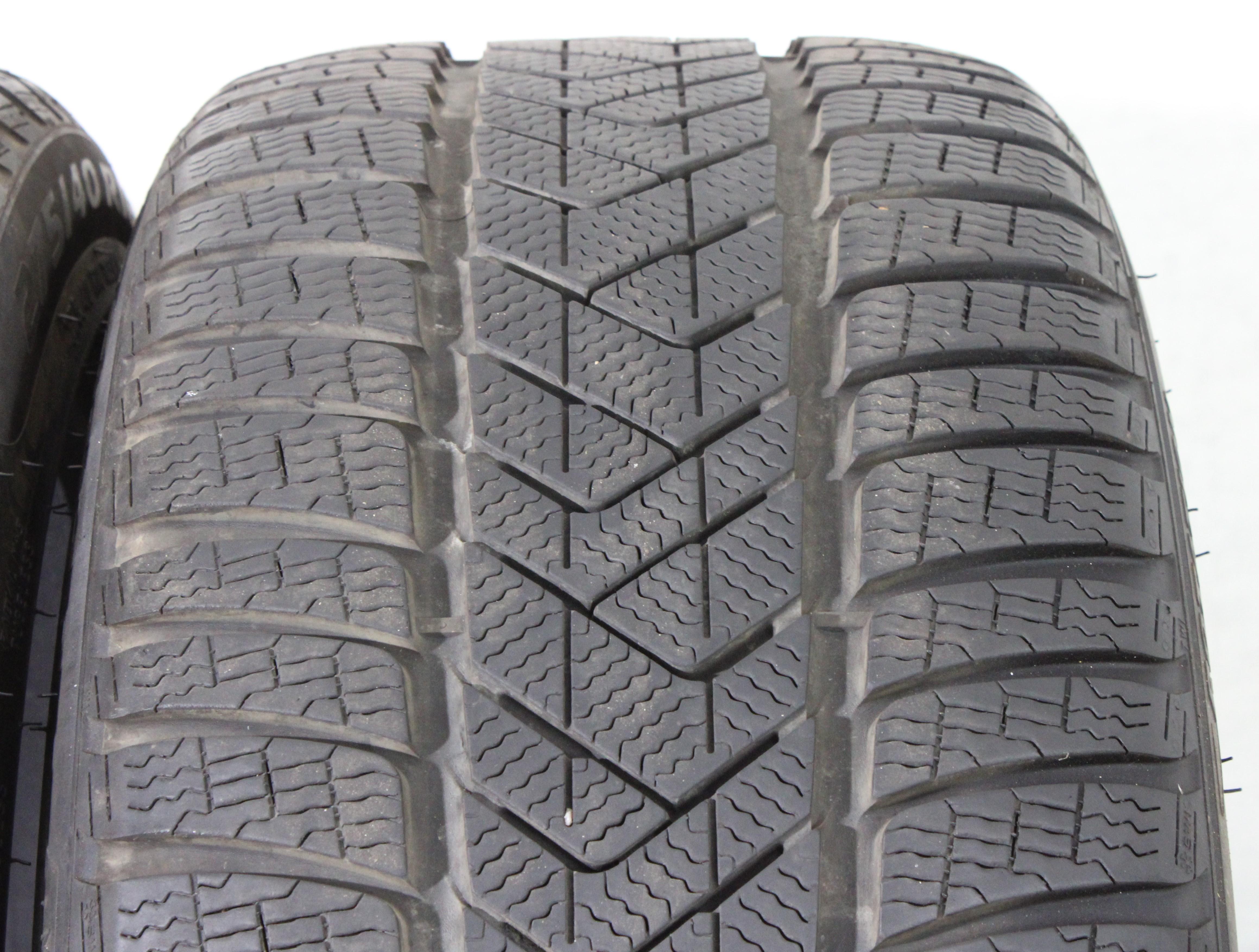 2 x 275/40R18 103V winterbanden Pirelli Sottozero 3 MO 6-6,5 mm 2023