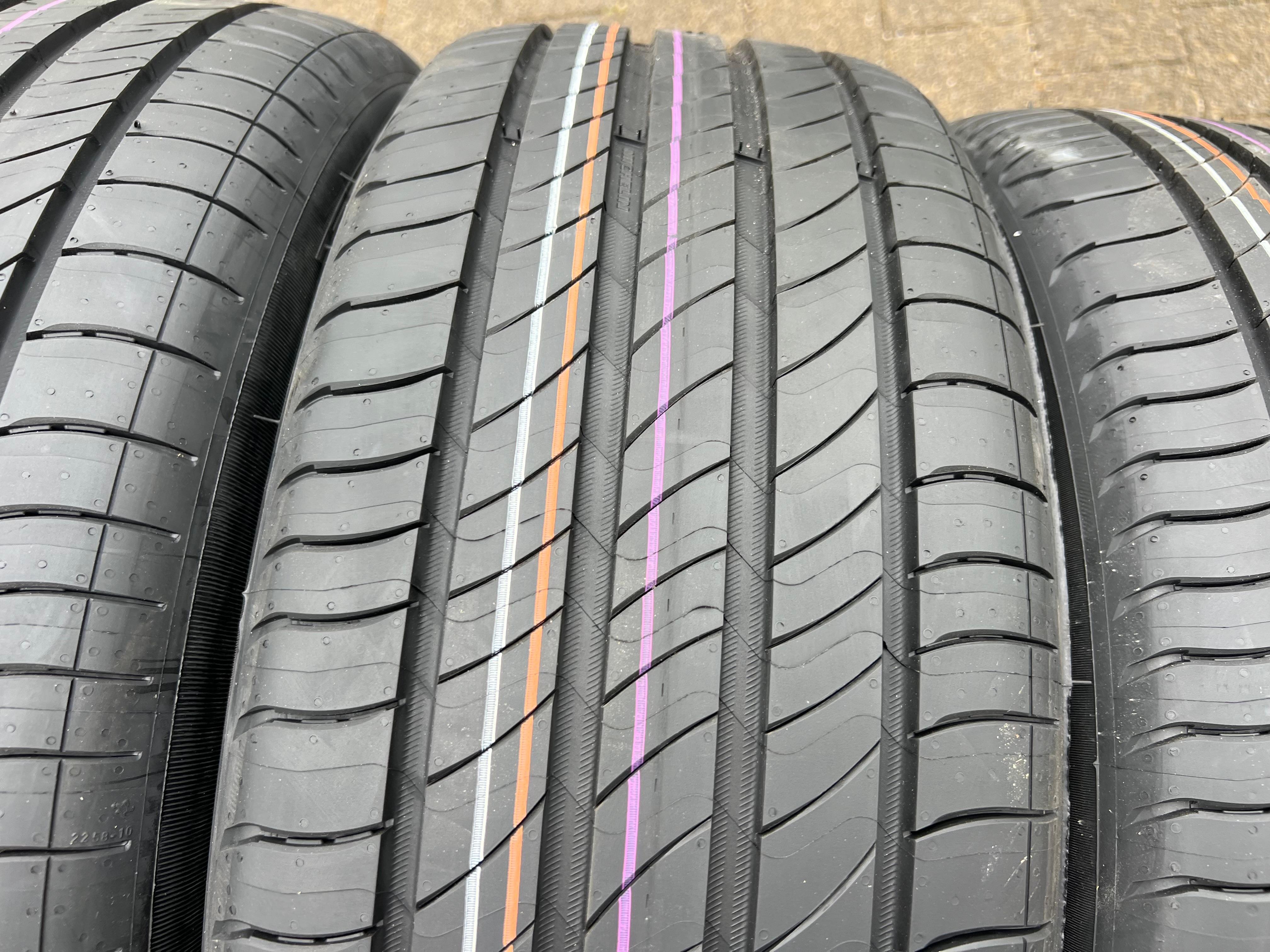 4 ROUES D'ÉTÉ ORIGINALES 18" EN ALUMINIUM AUDI Q2 215/50R18 92W MICHELIN 81A601025G 2024 NEU FREIHAUS