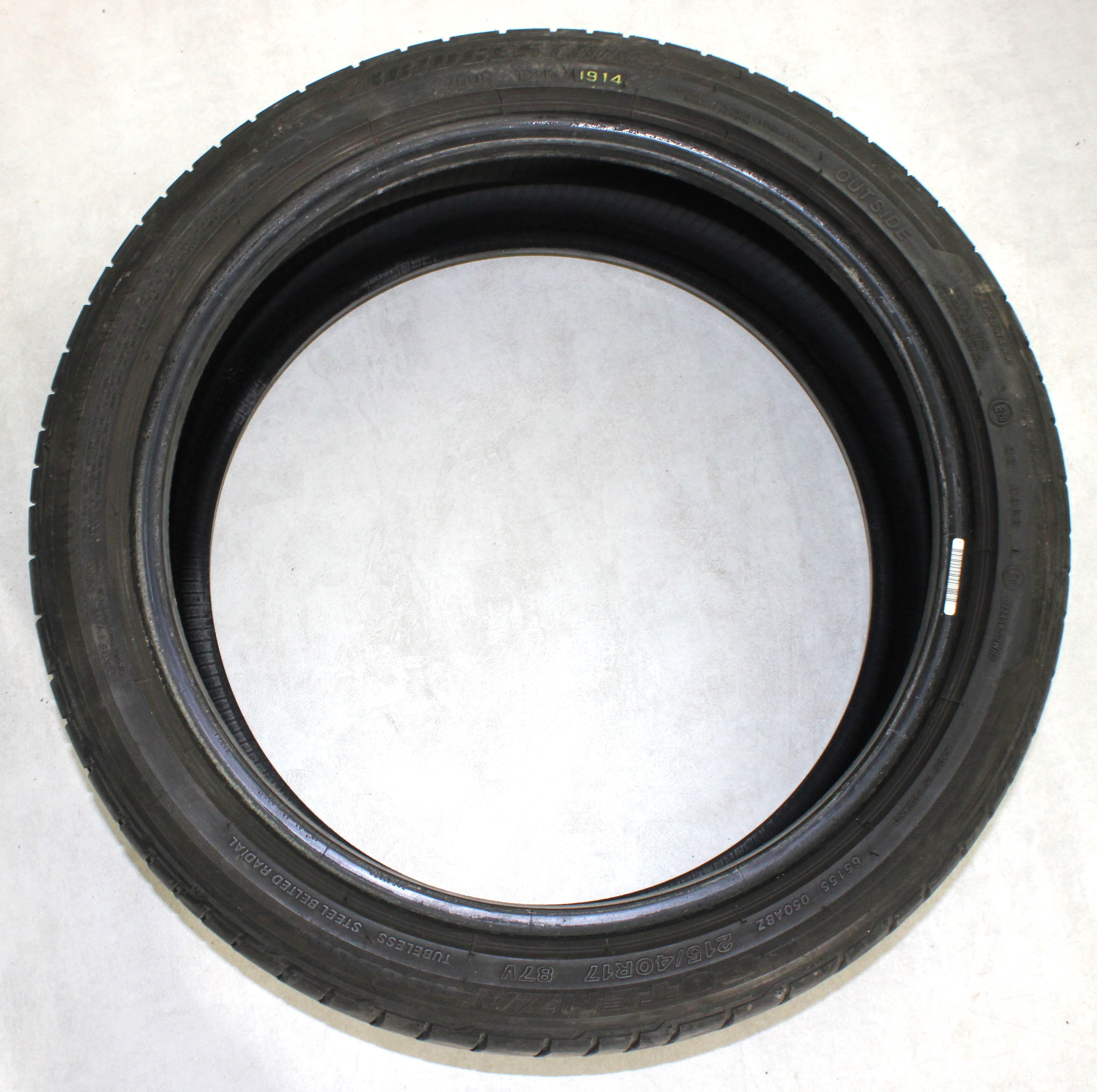 2 x 215/40R17 87V Sommerreifen Bridgestone Potenza RE050A 6-6,5mm 2014