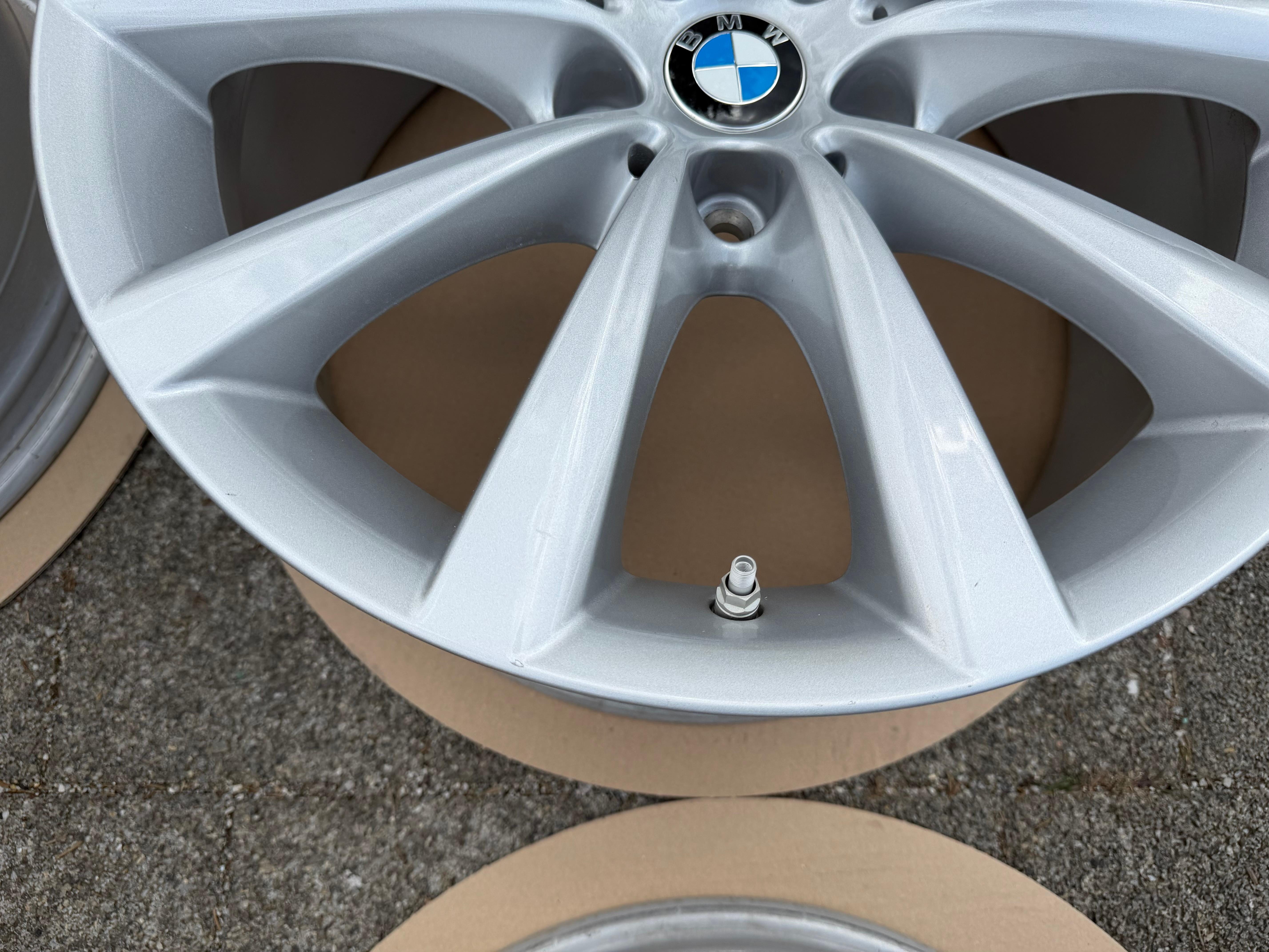 4 ORIGINAL 18" ALUFELGEN BMW 5ER REIHE G30 G31 8ER G14 G15 G16 6ER G32 8x18 ET30 9x18 ET41