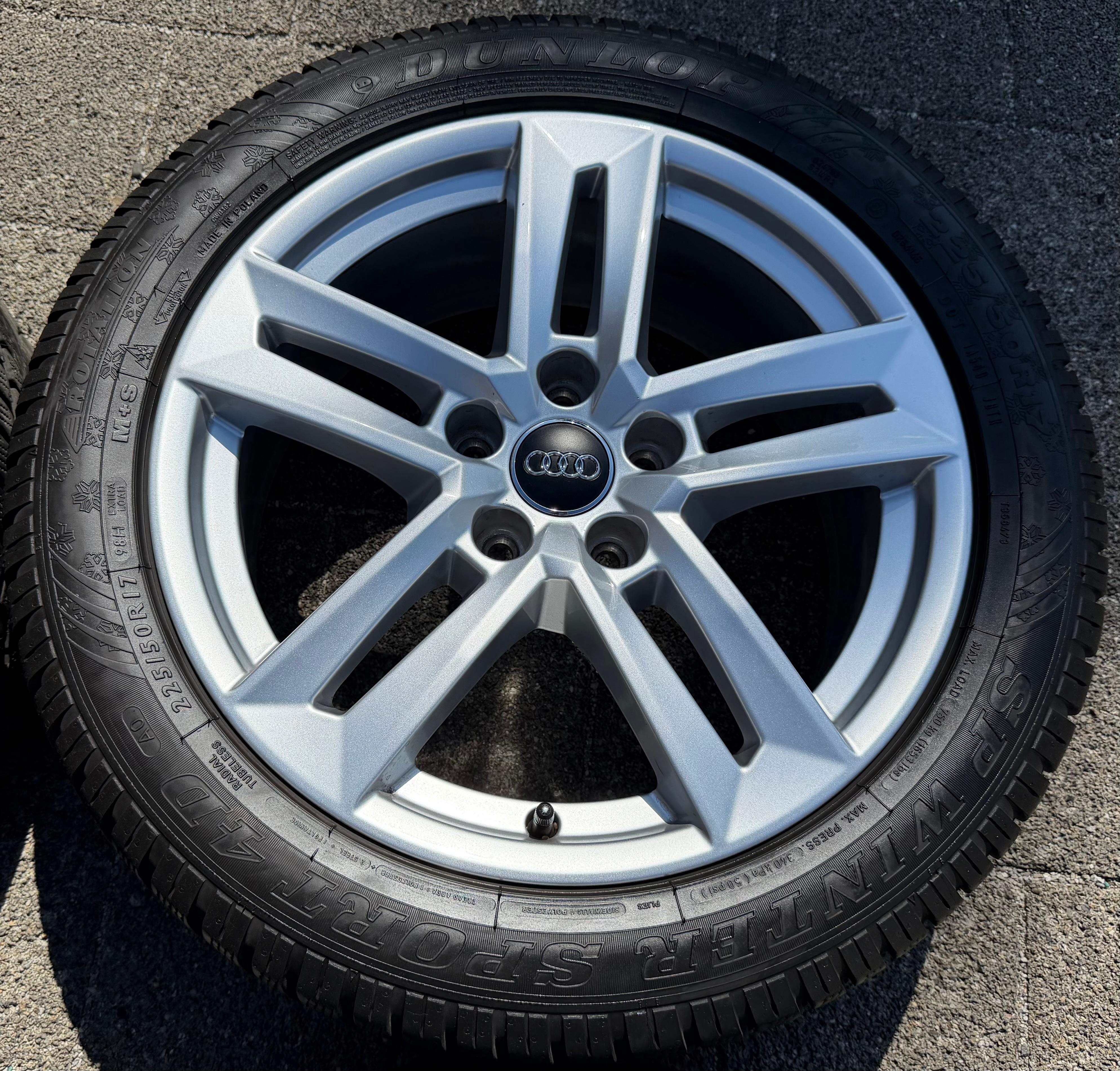 4 Original 17" Alu Winterräder Audi A4 B9 8W 8W0601025P 225/50R17 98H Dunlop 2022