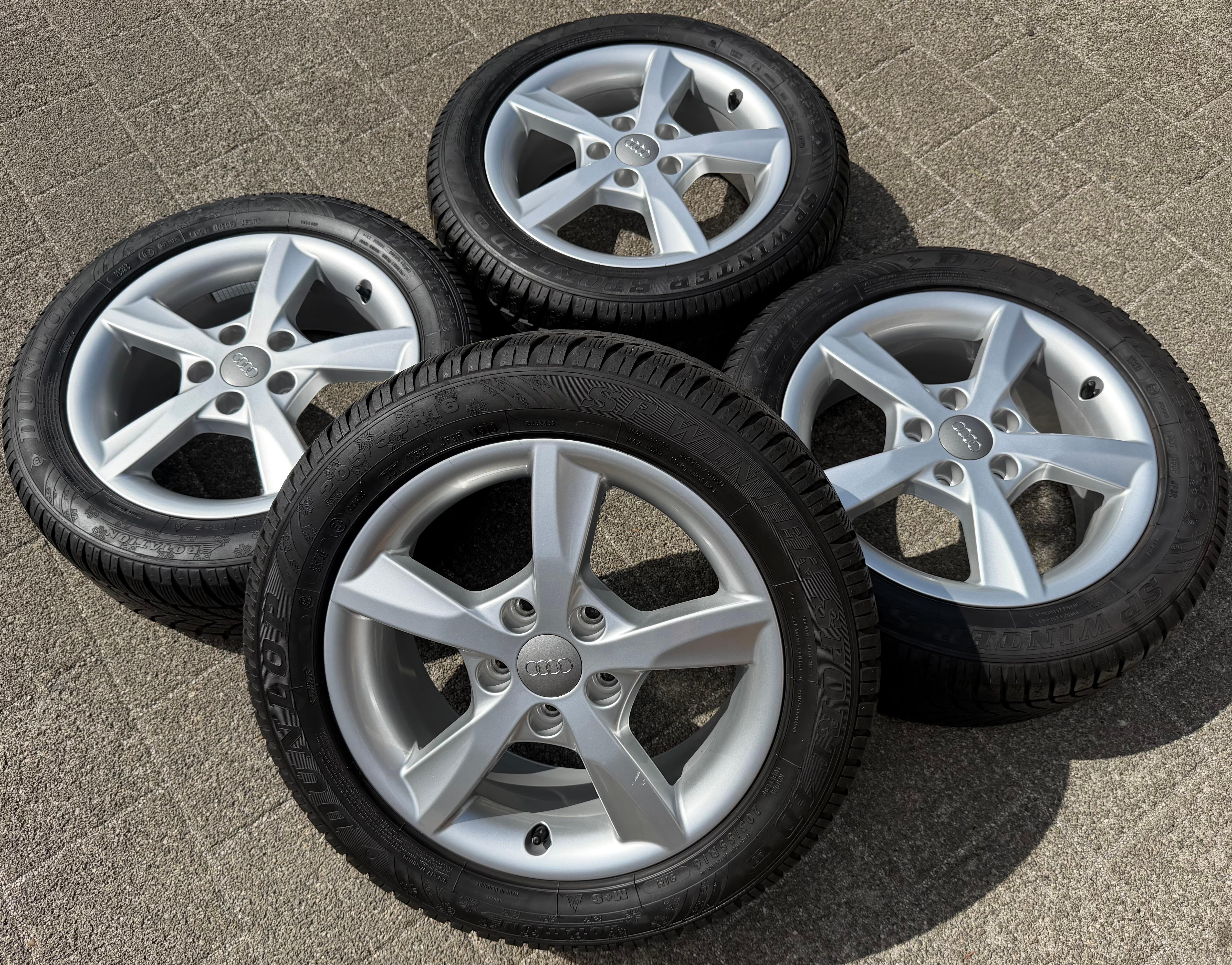 4 Original Alu Winterräder Audi A3 8V 205/55R16 91H 6x16 ET48 8V5071496 Dunlop