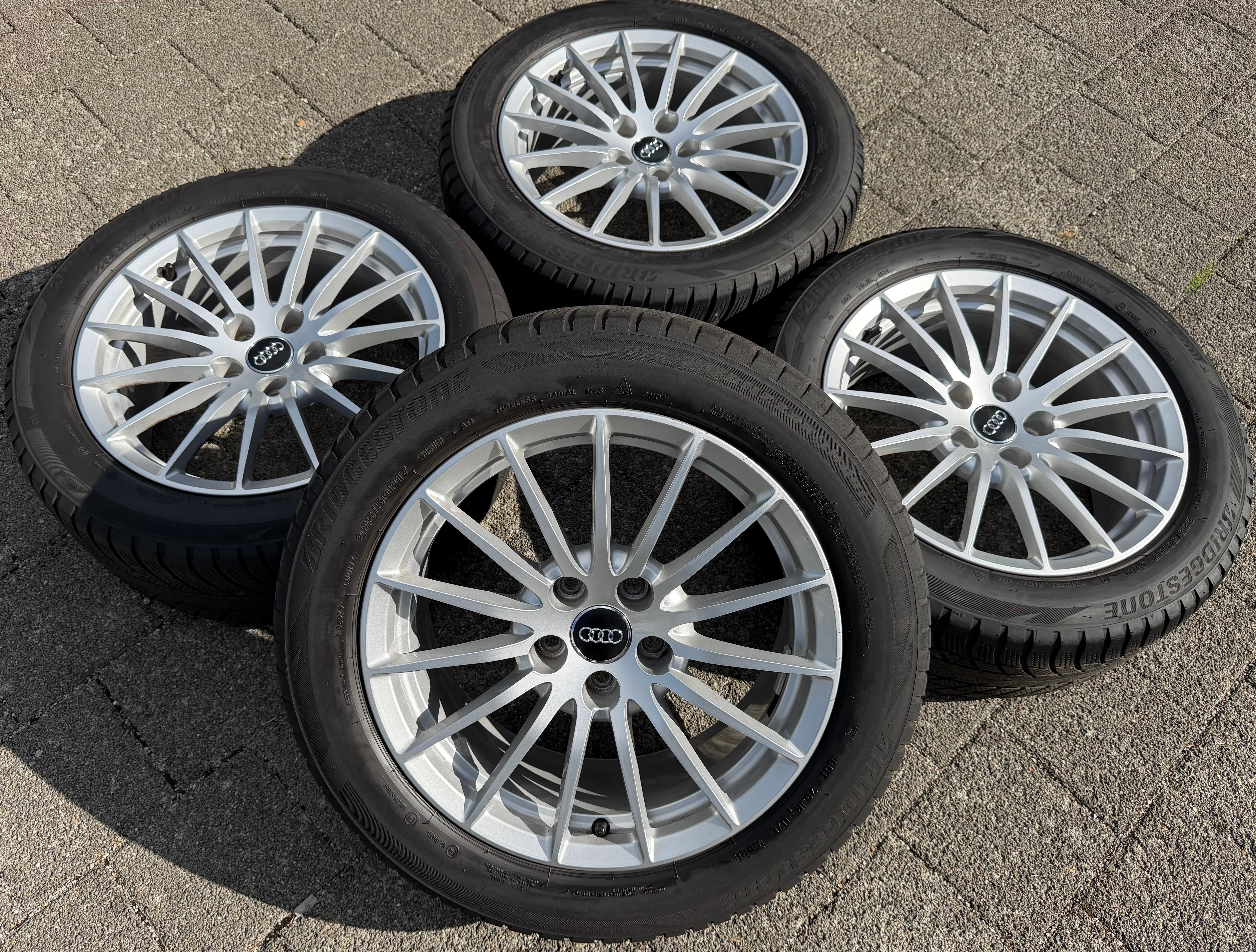 4 Original 17" Alufelgen Felgen Audi A5 F5 8W 8W0601025AE 7,5x17 ET29