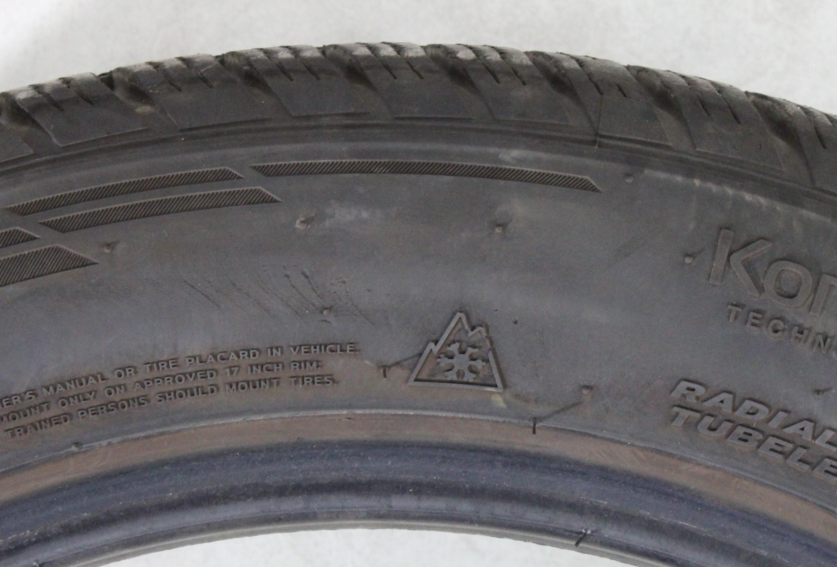 1 x 205/55R17 95V Winterreifen Hankook Winter I*Cept Evo 2 5,5mm 2021