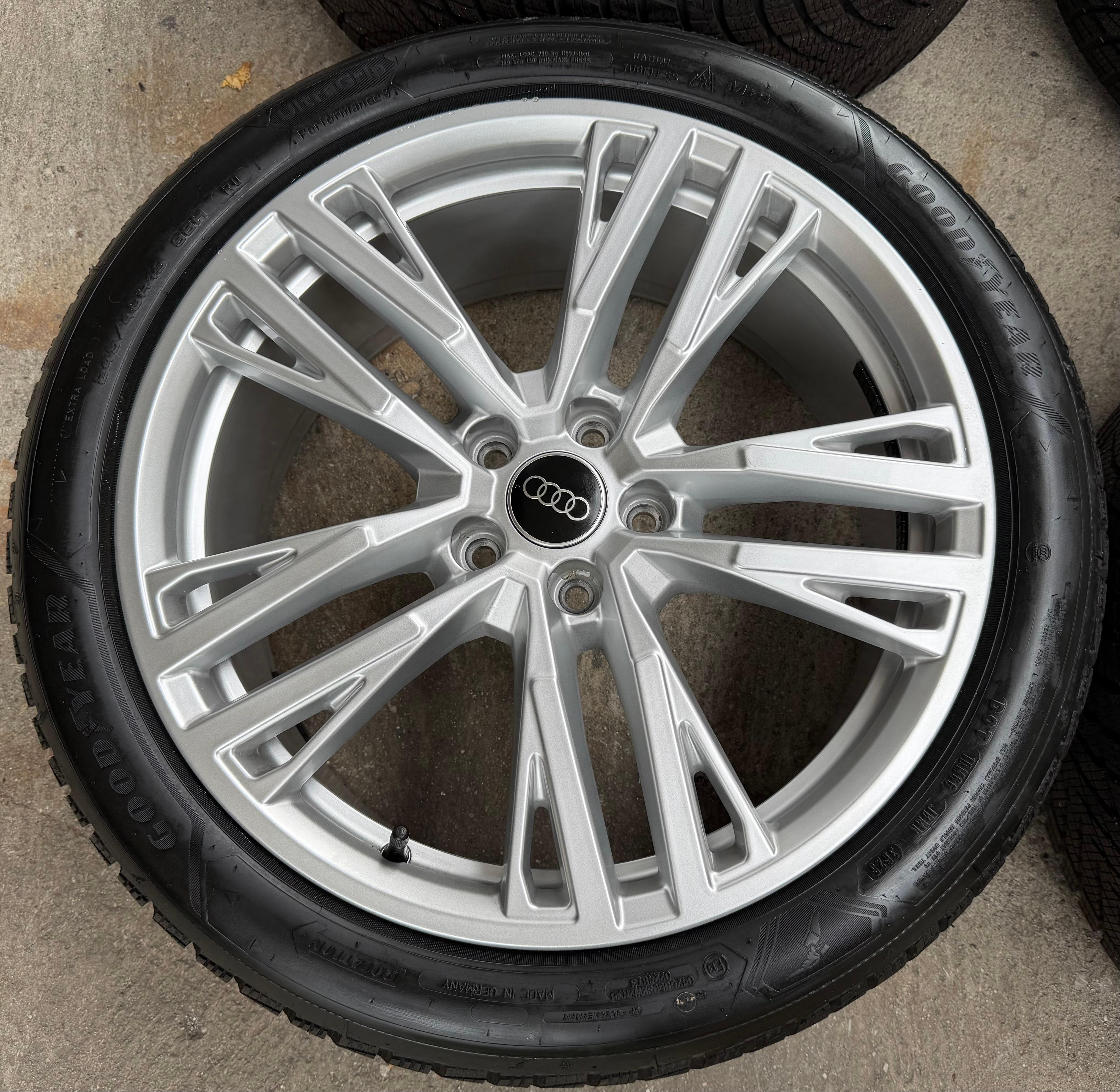 4 ORIGINAL 19" ALU WINTERRÄDER AUDI A5 S5 FU2 B10 8B3601025AS 245/40R19 98H 2025