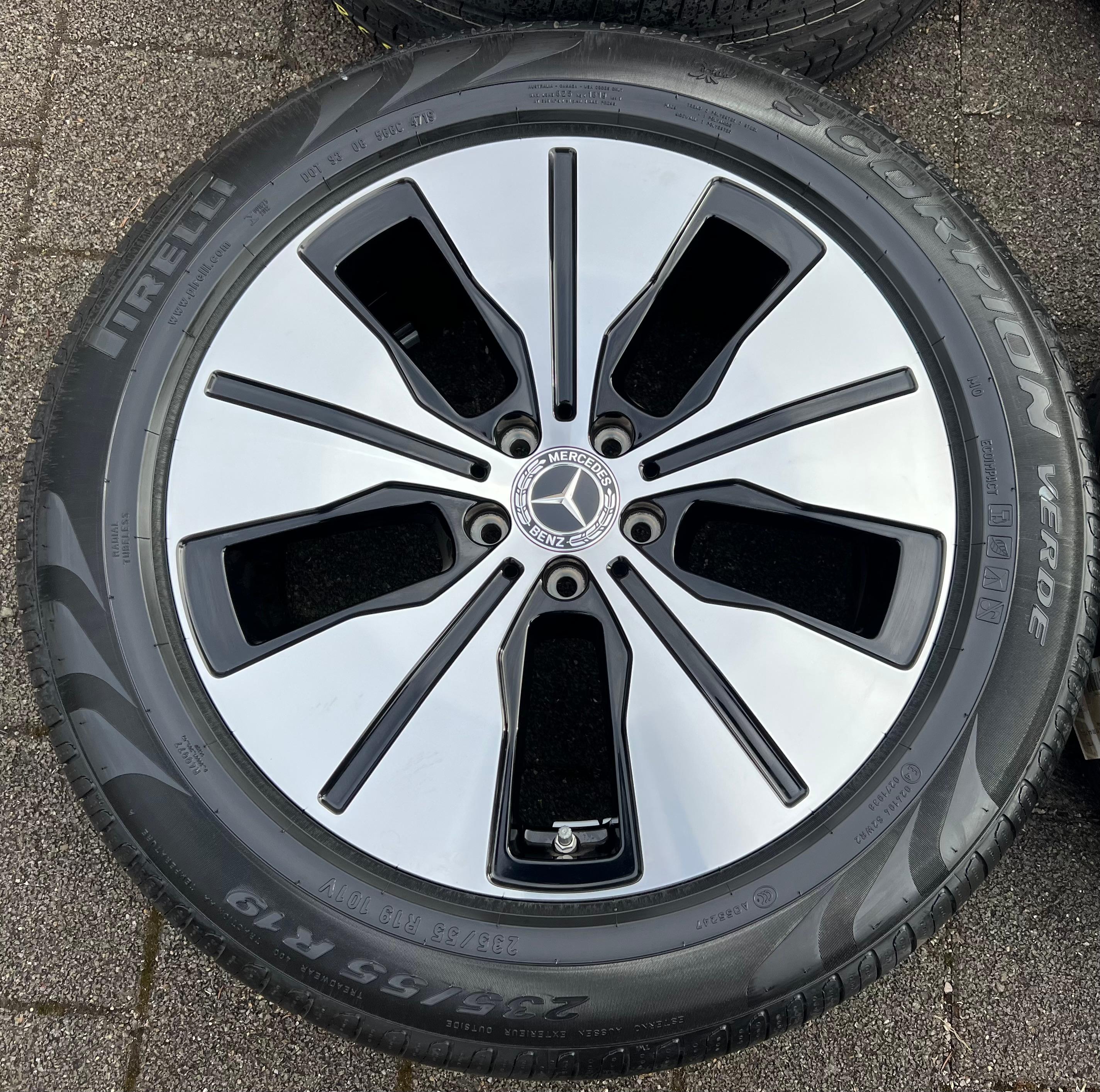 4 ORIGINAL 19" ALU SOMMERRÄDER MERCEDES EQC N293 235/55R19 101V A2934011200 NEU