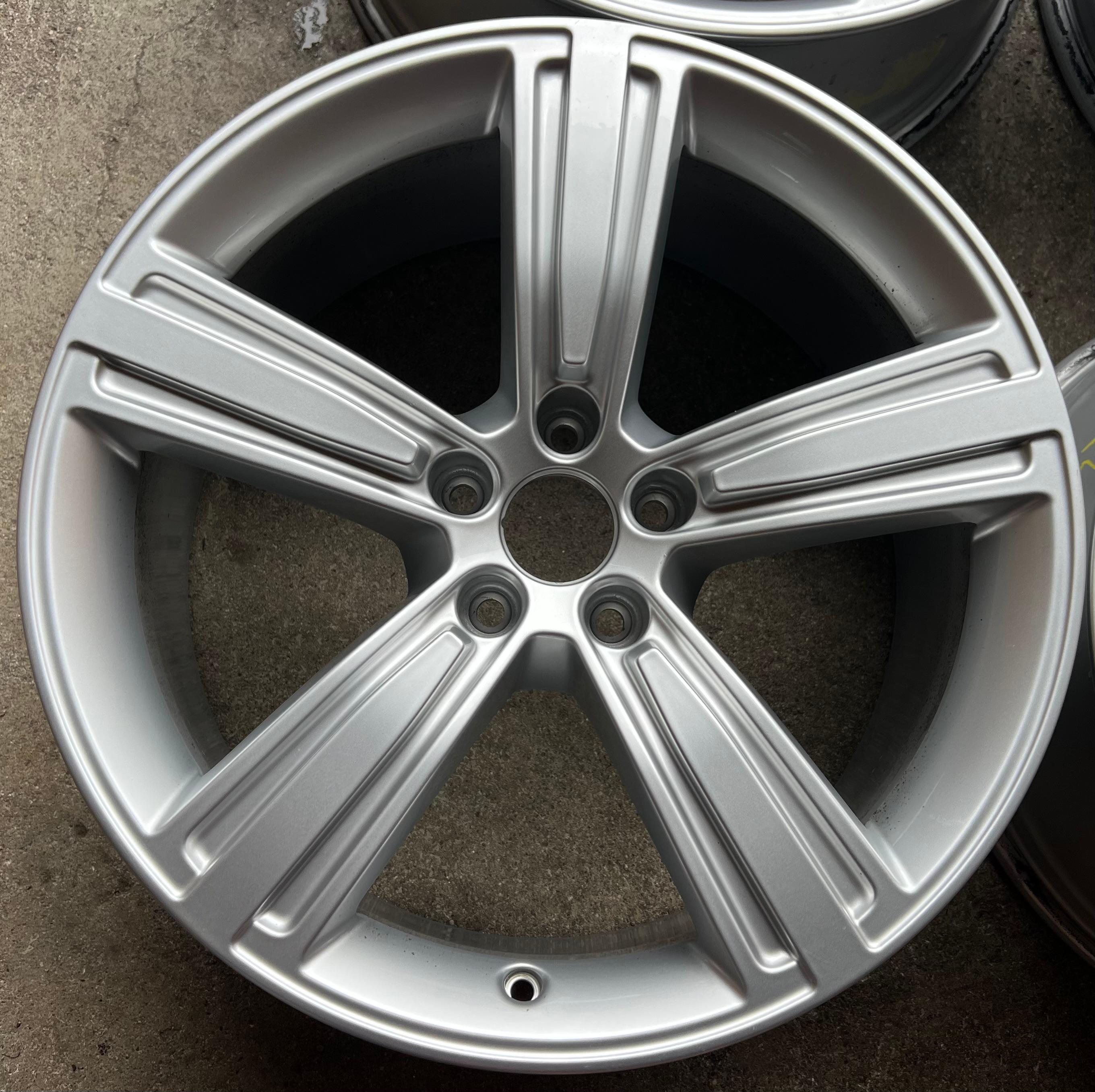 4 ORIGINAL 19" ALUFELGEN FELGEN AUDI A8 4N 4N0601025J 8x19 ET32 FREIHAUS