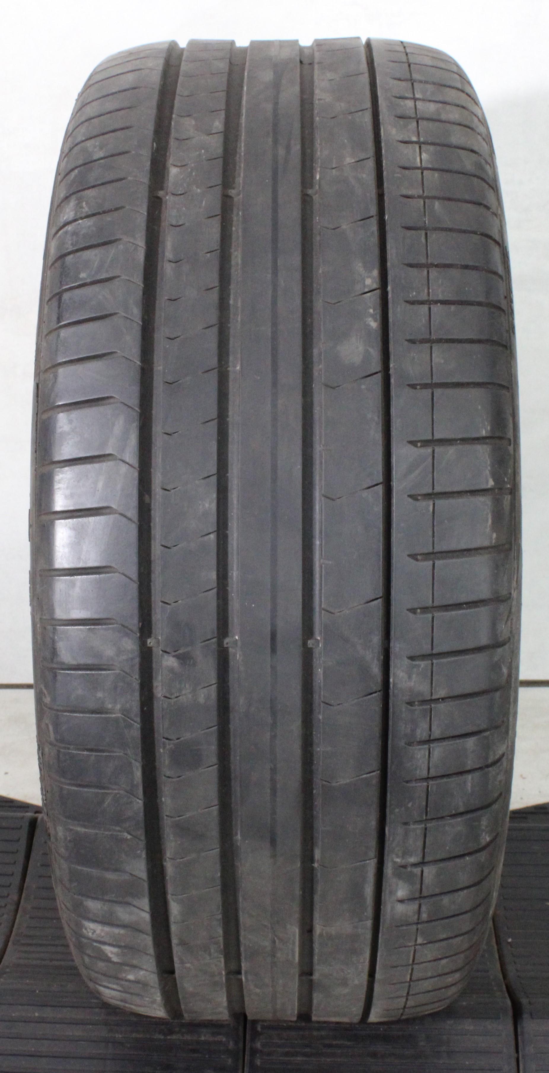 1 x 275/40R19 101Y Sommerreifen Pirelli Pzero PZ4 * Runflat in der Mitte 5mm und auf den Schultern 6mm. 2023