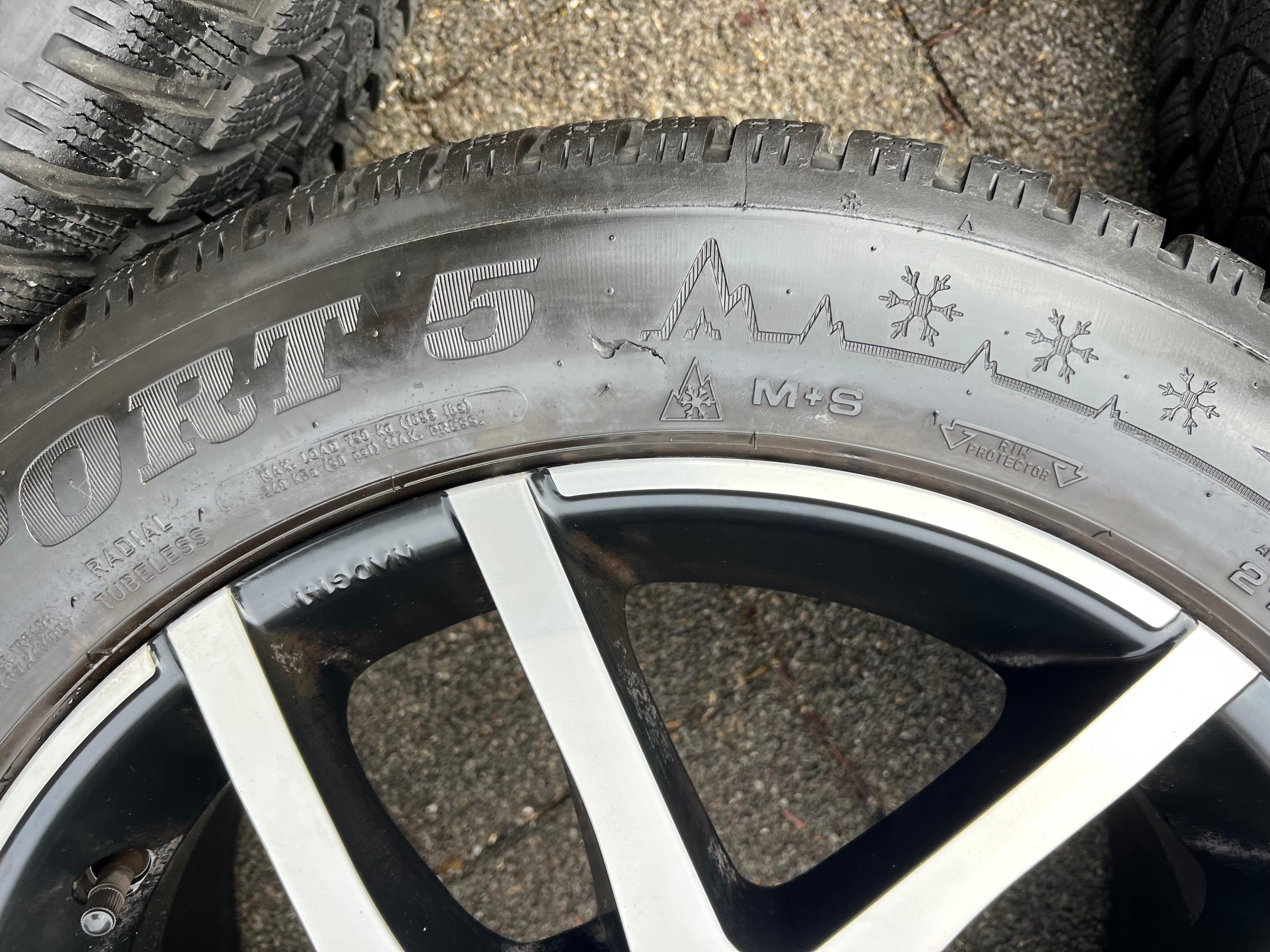 4 ALUMINIUM 17" WINTERWIELEN HONDA CR-V II RD HR-V RU 215/55R17 98V DUNLOP GRATIS LEVERING