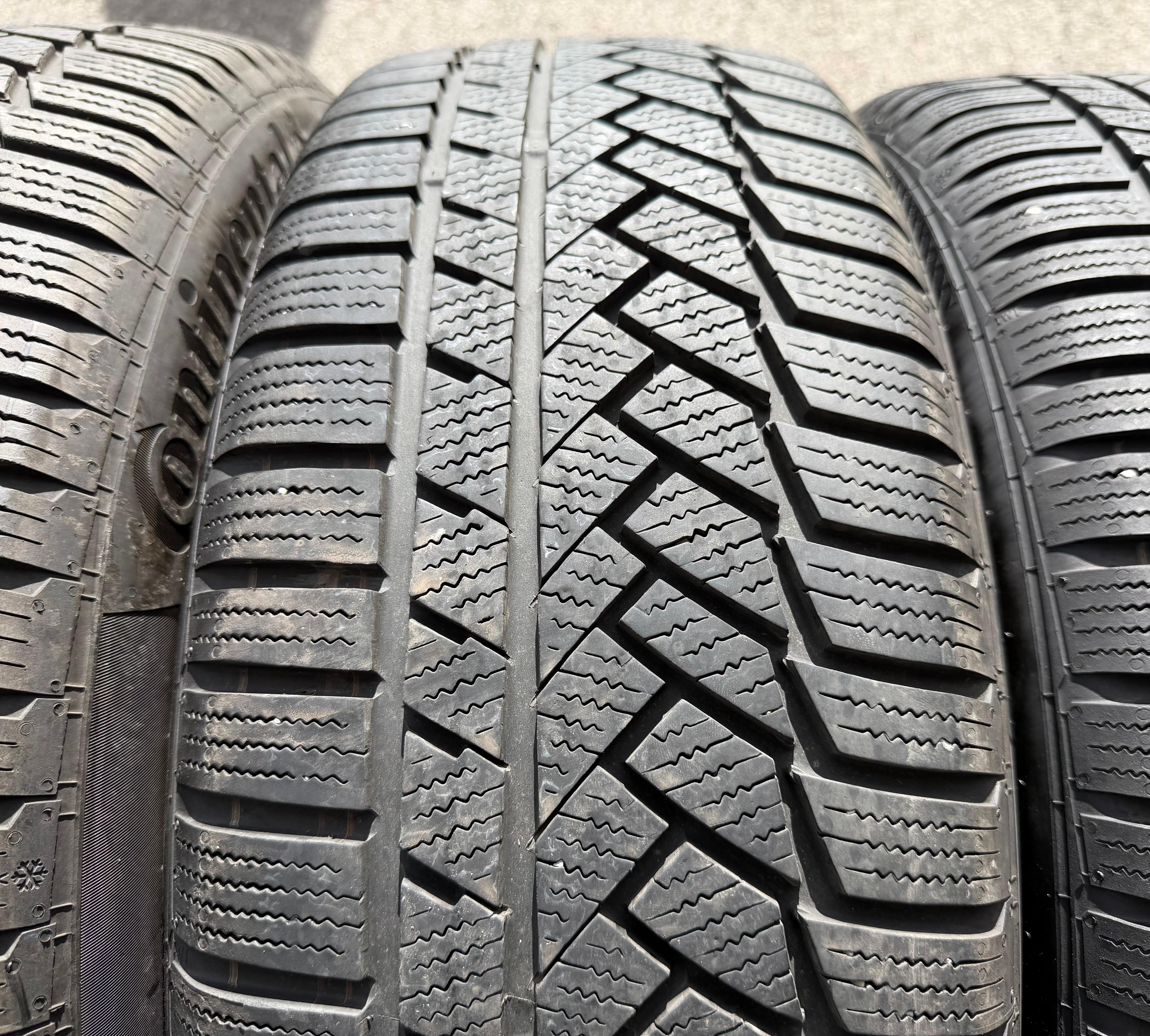 4 ruedas de invierno de aleación originales de 19" para Audi Q3 F3B 83A 83A601025N 235/50R19 99V