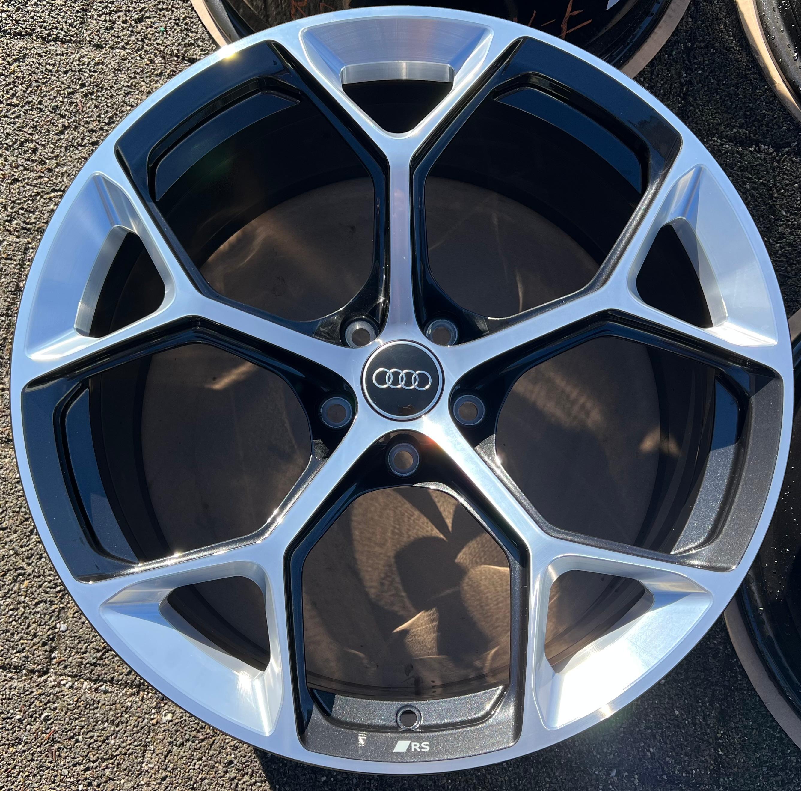 4 ORIGINAL 20" ALUFELGEN FELGEN AUDI A5 S5 RS5 A4 RS4 B9 8W 8W0601025GJ 9x20 ET22