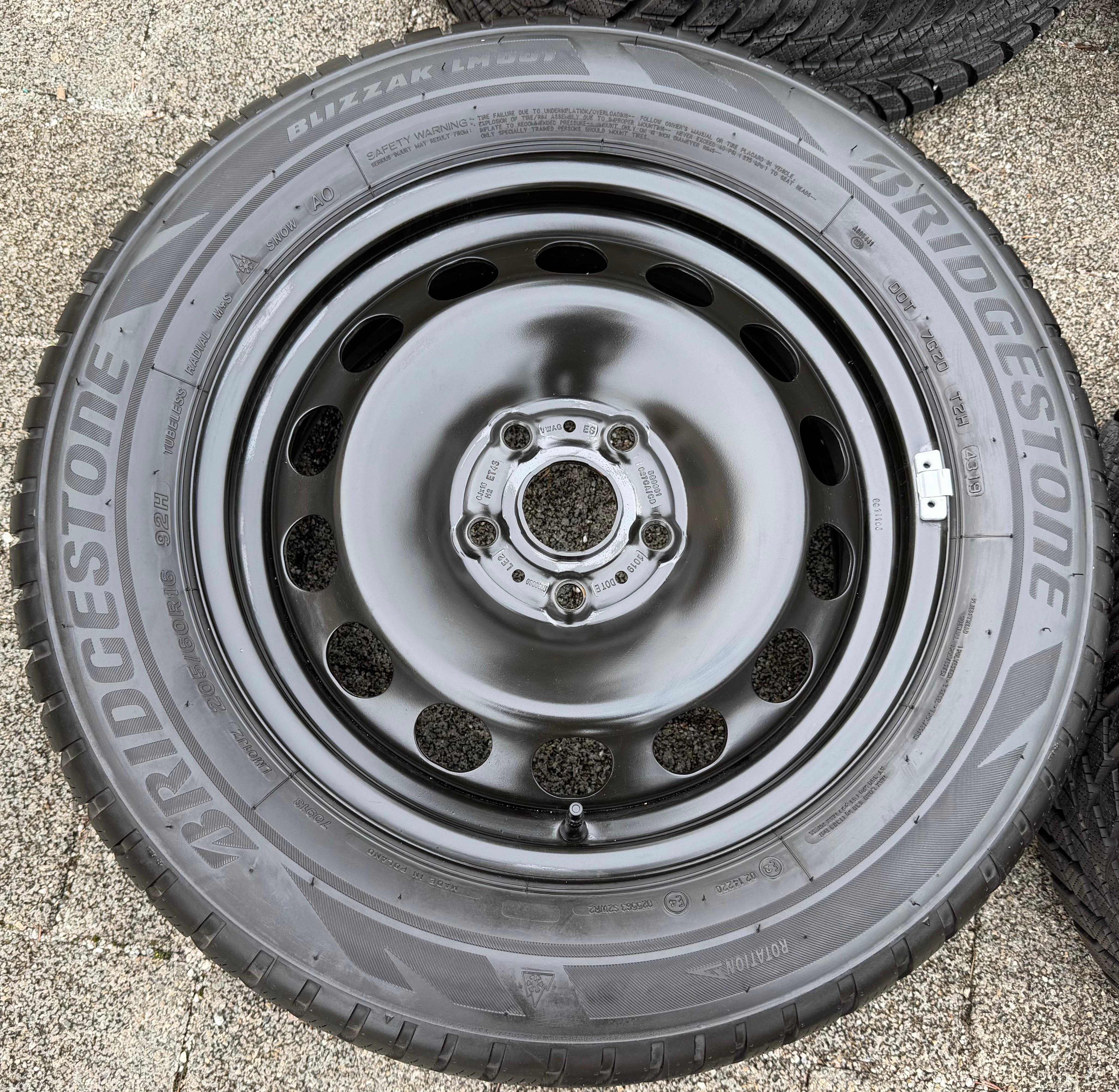 4 Winterräder Audi Q2 GA VW T-Roc Skoda Karoq 205/60R16 92H Bridgestone 5Q0601027AM