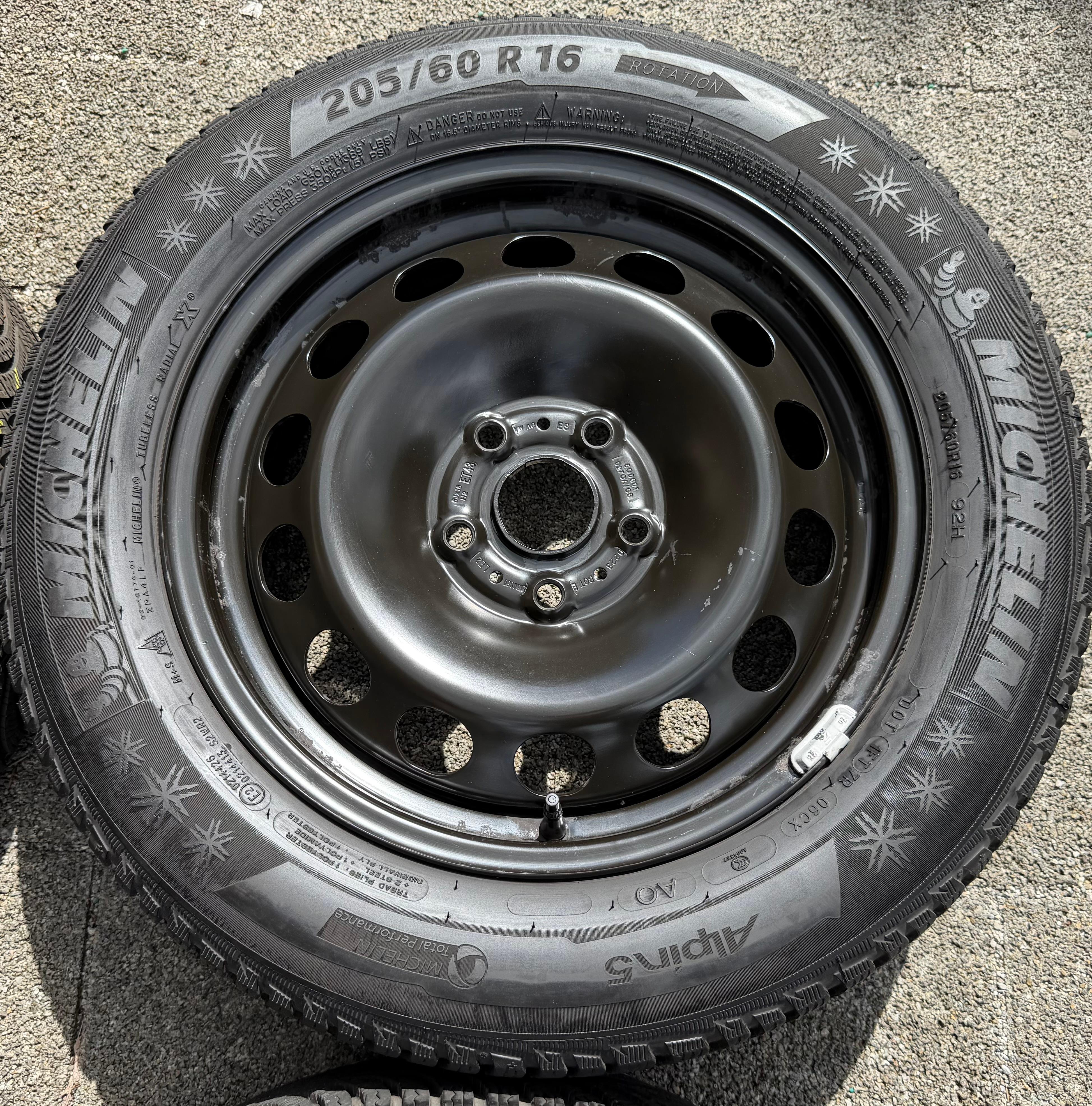 4 Winterräder Audi Q2 GA VW T-ROC A11 205/60R16 92H Michelin Alpin 5 Winterreifen