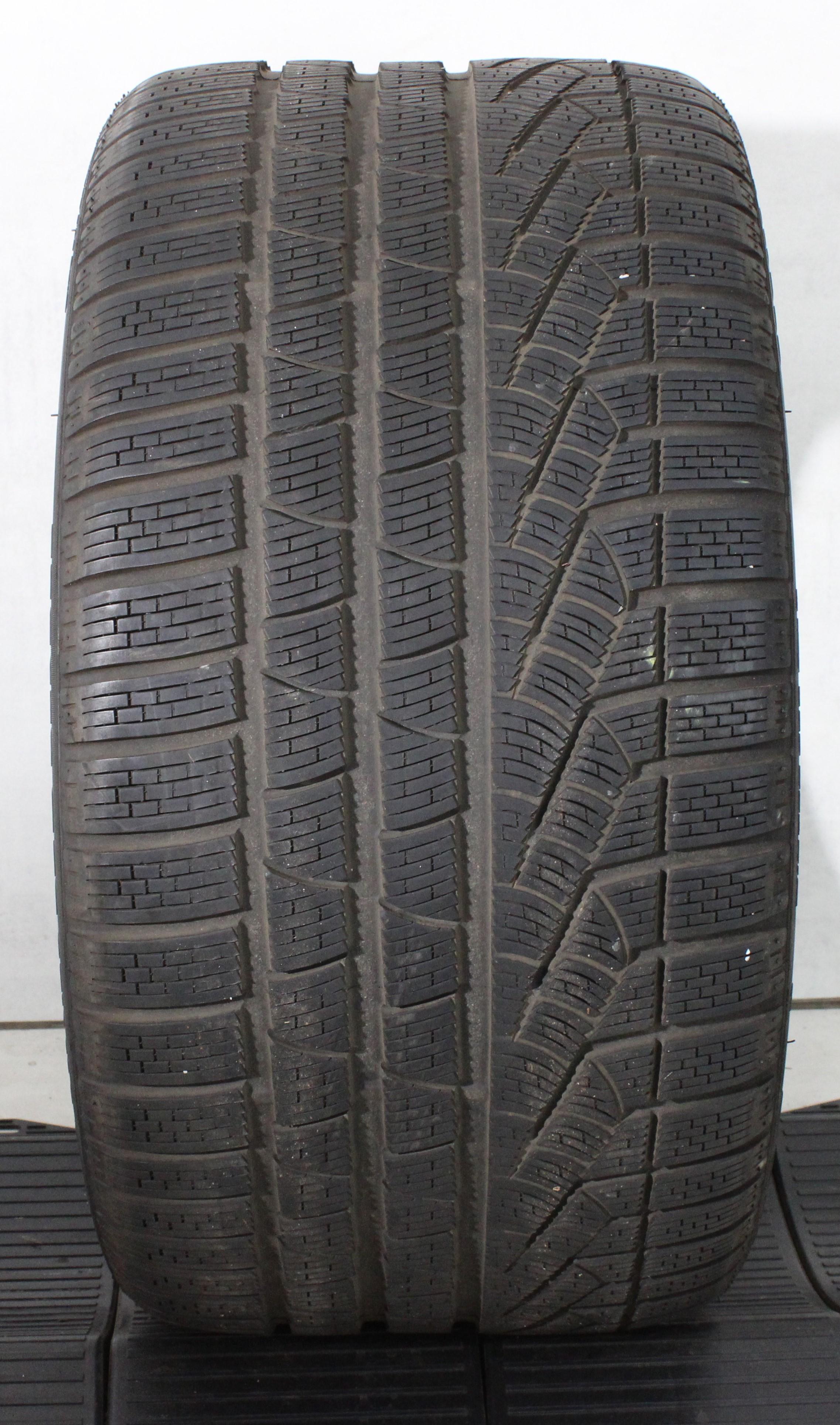 1 x 295/30R20 97V Winterreifen Pirelli Sottozero Winter 240 Serie 2 N0 5,5-6mm 2015