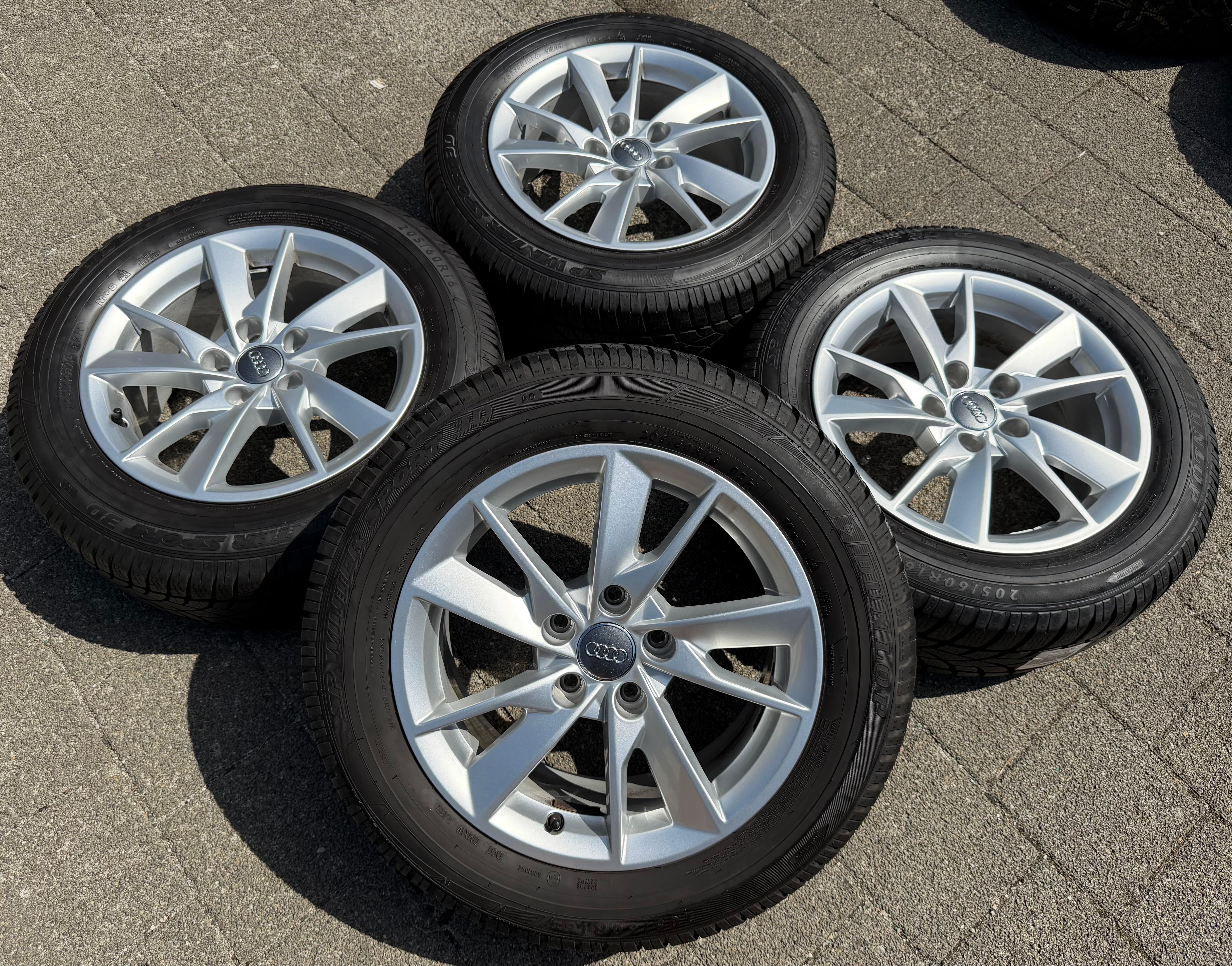 4 Original Alu Winterräder Audi A4 8W B9 8W0601025A 205/60R16 92H Dunlop