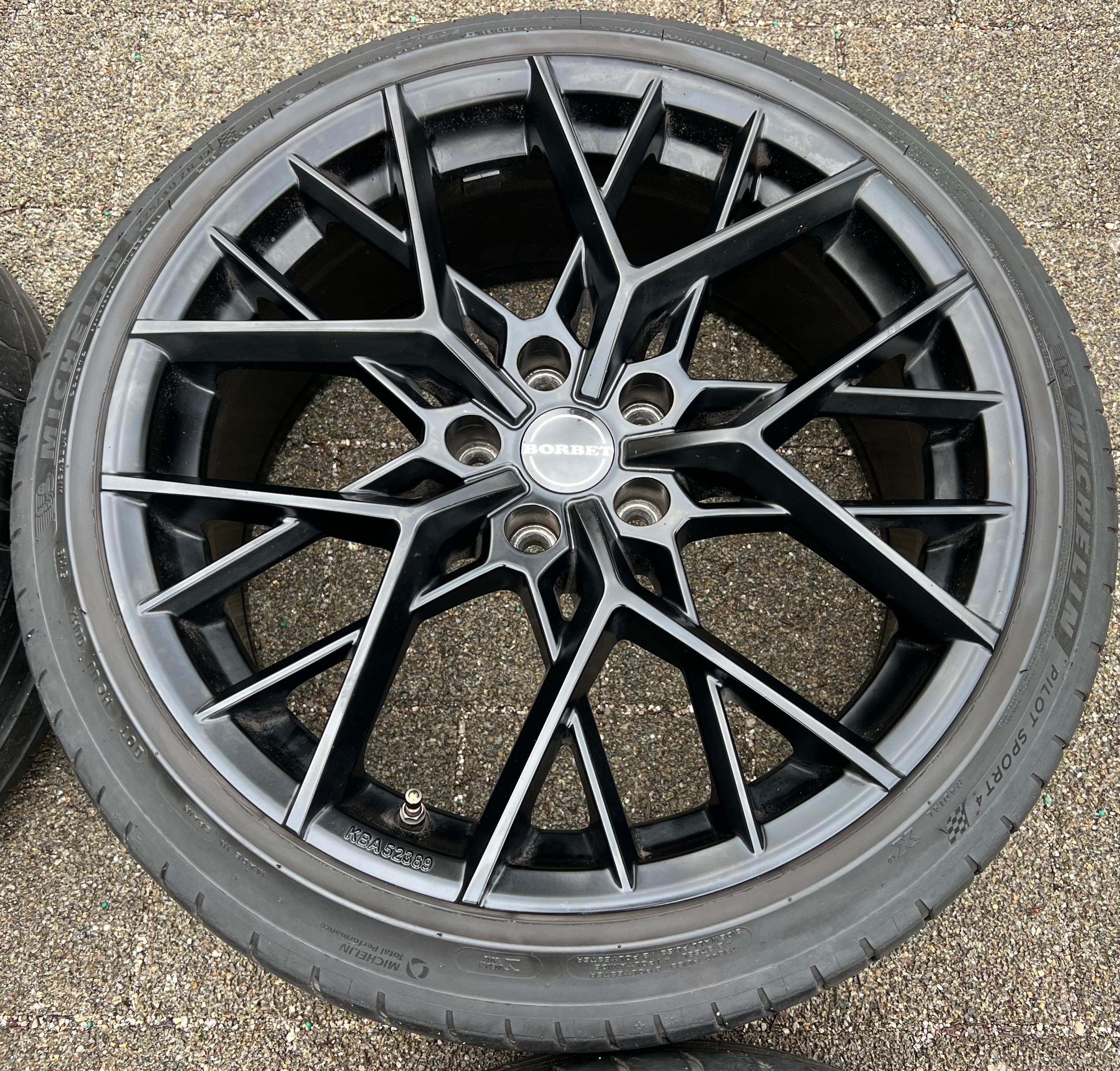 Cerchi estivi in alluminio da 19" per Audi A2, VW T-Roc, Passat B8, CJ, Beetle, Superb 3 e 4 - 225/40R19 93W