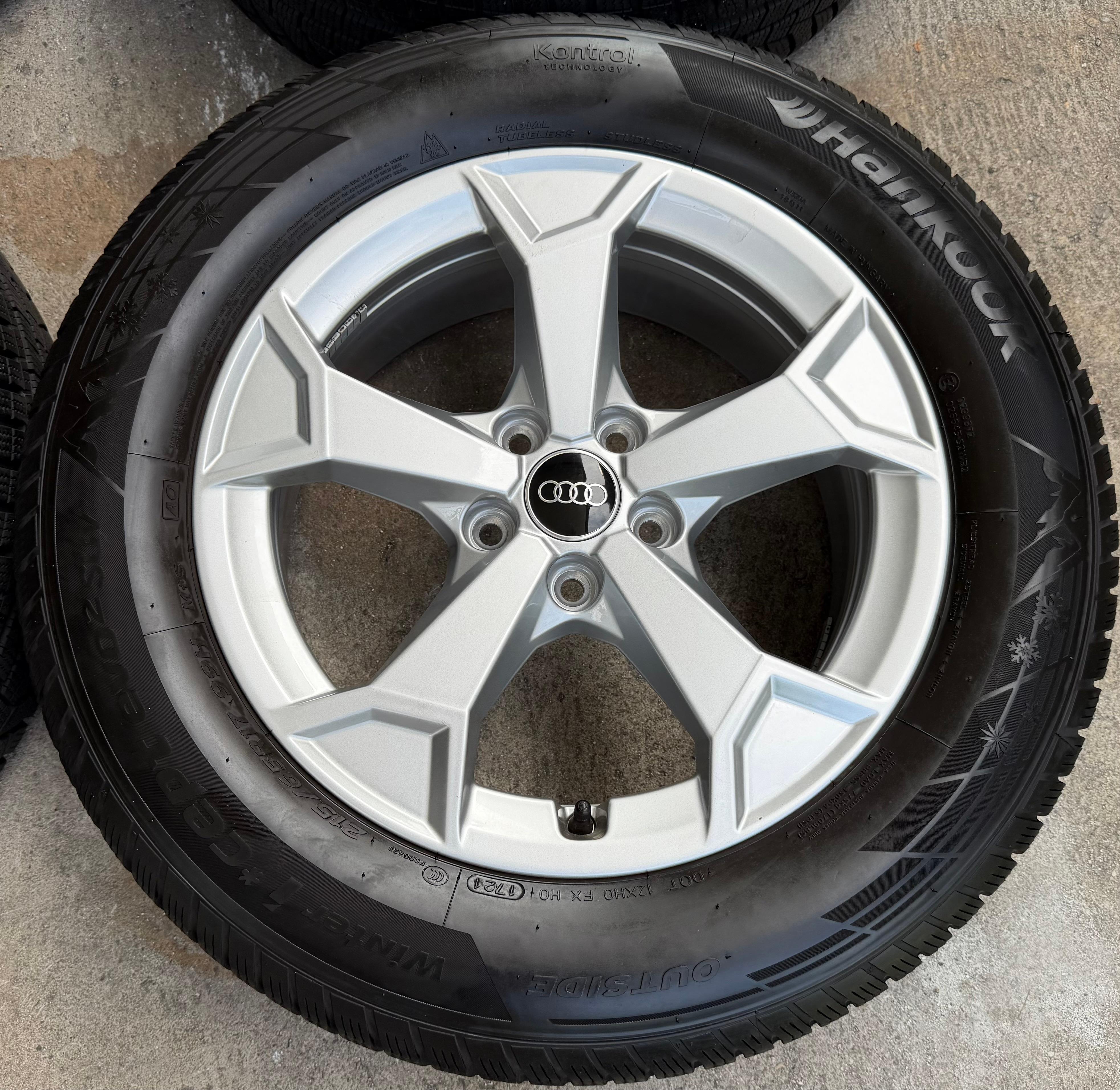 4 Original 17" Alu Winterräder Audi Q3 F3 F3N 215/65R17 99H Hankook 2021